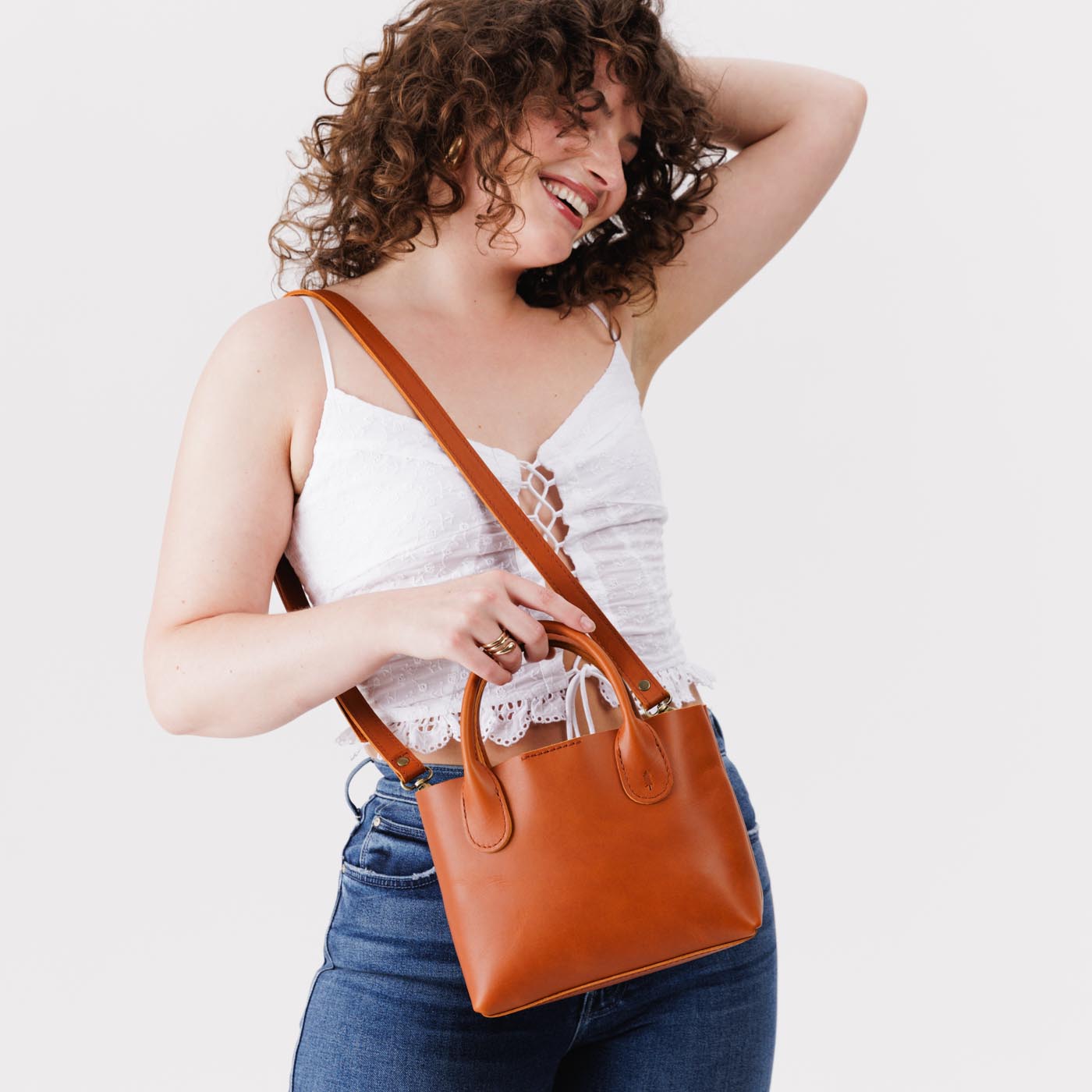 Stylish Raindrop Crossbody Bag for Women - Waterproof & Lightweight - Perfect for Travel, Shopping & Everyday Use