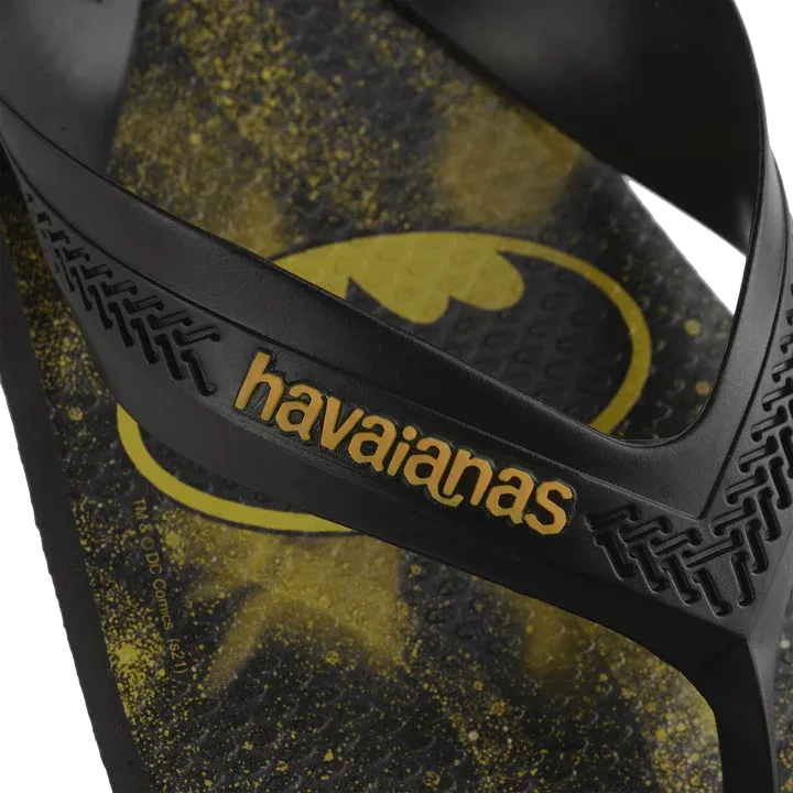 Havaianas Men's Flip Flops - Max Heroes Black Sandals for Beach, Pool & Casual Wear