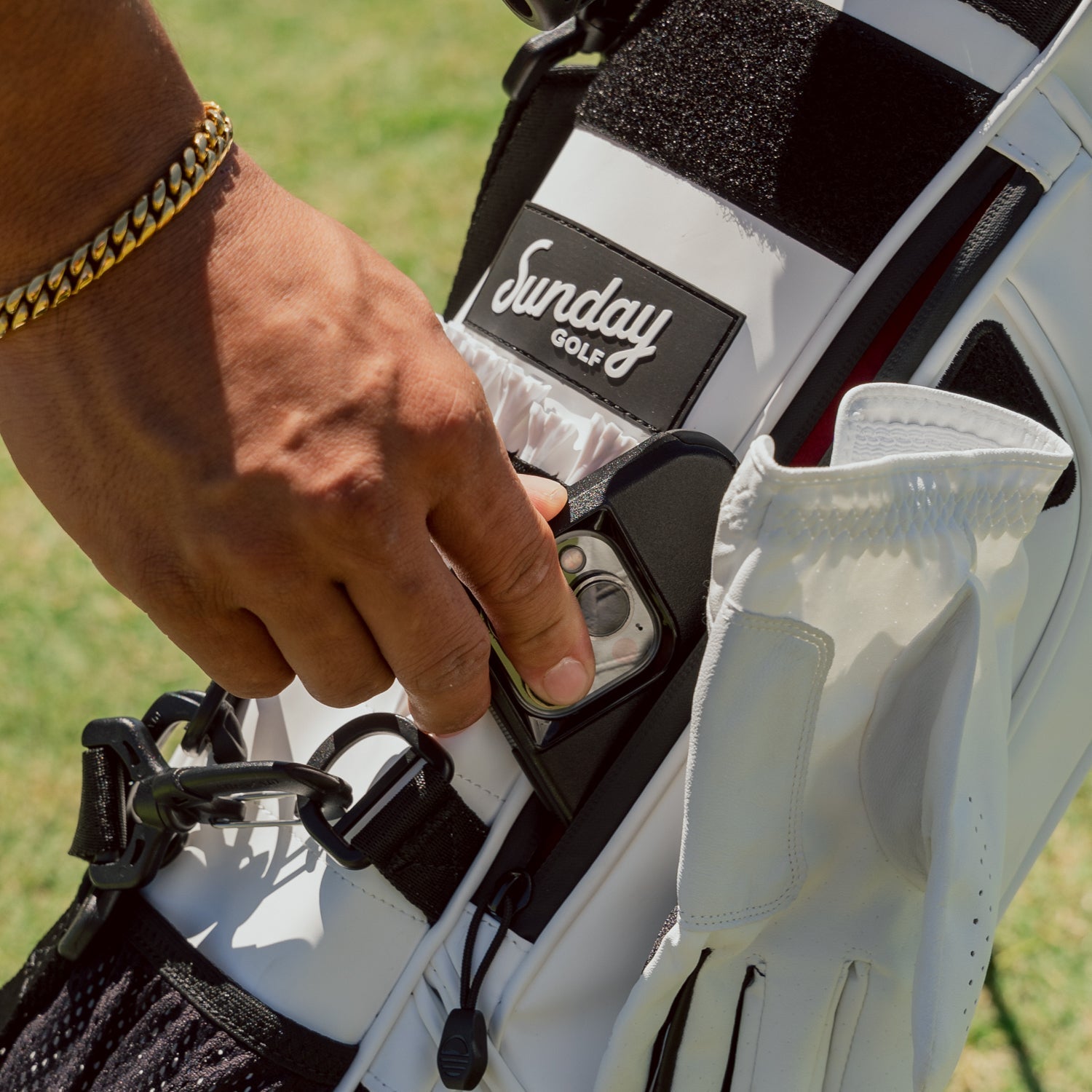 Sunday Golf Loma XL S Class Golf Bag - Premium White Vegan Leather Carry Bag for Men & Women | Perfect for Weekend Golfing & Club Tournaments