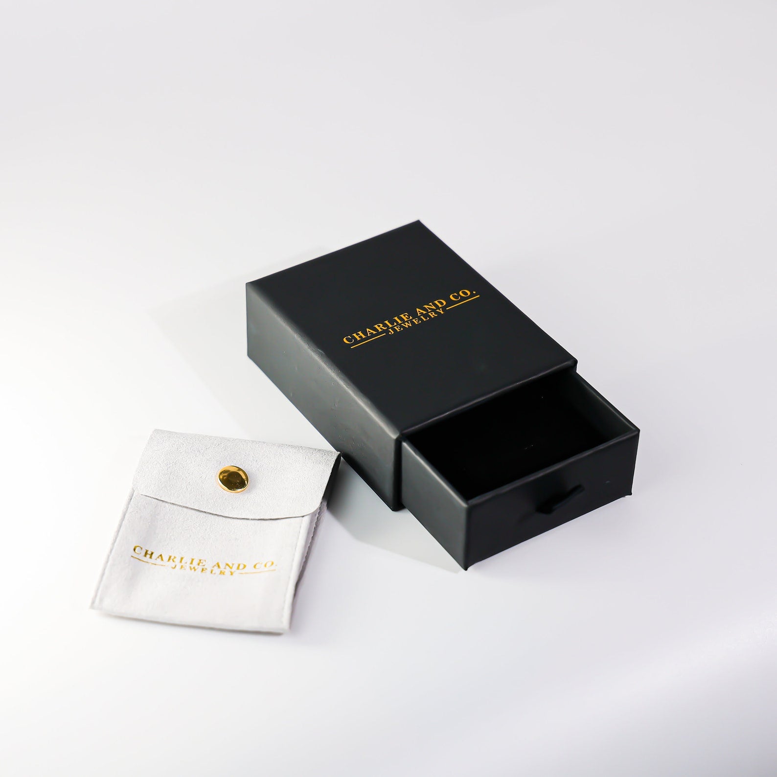 Italian Gold Large Polished 3D Horn Charm Pendant - Model C3041 | Elegant Jewelry Gift for Women, Men | Perfect for Parties, Weddings & Special Occasions