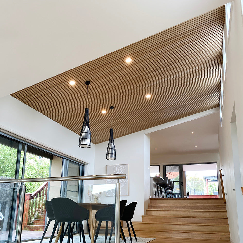 WOODFLEX Flexible Acoustic Wood Slat Panel - 3 Sided Oak Veneer on Light Grey - 2700mm x 600mm - Soundproof Wall Panels for Home Theater, Office & Studio Decoration