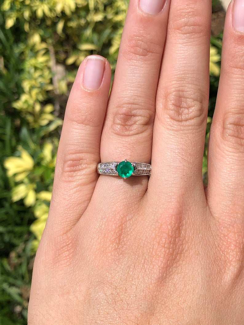 0.93 Carat Colombian Emerald & Diamond Double Row Engagement Ring in 14K Gold - Perfect for Proposals, Anniversaries & Special Occasions