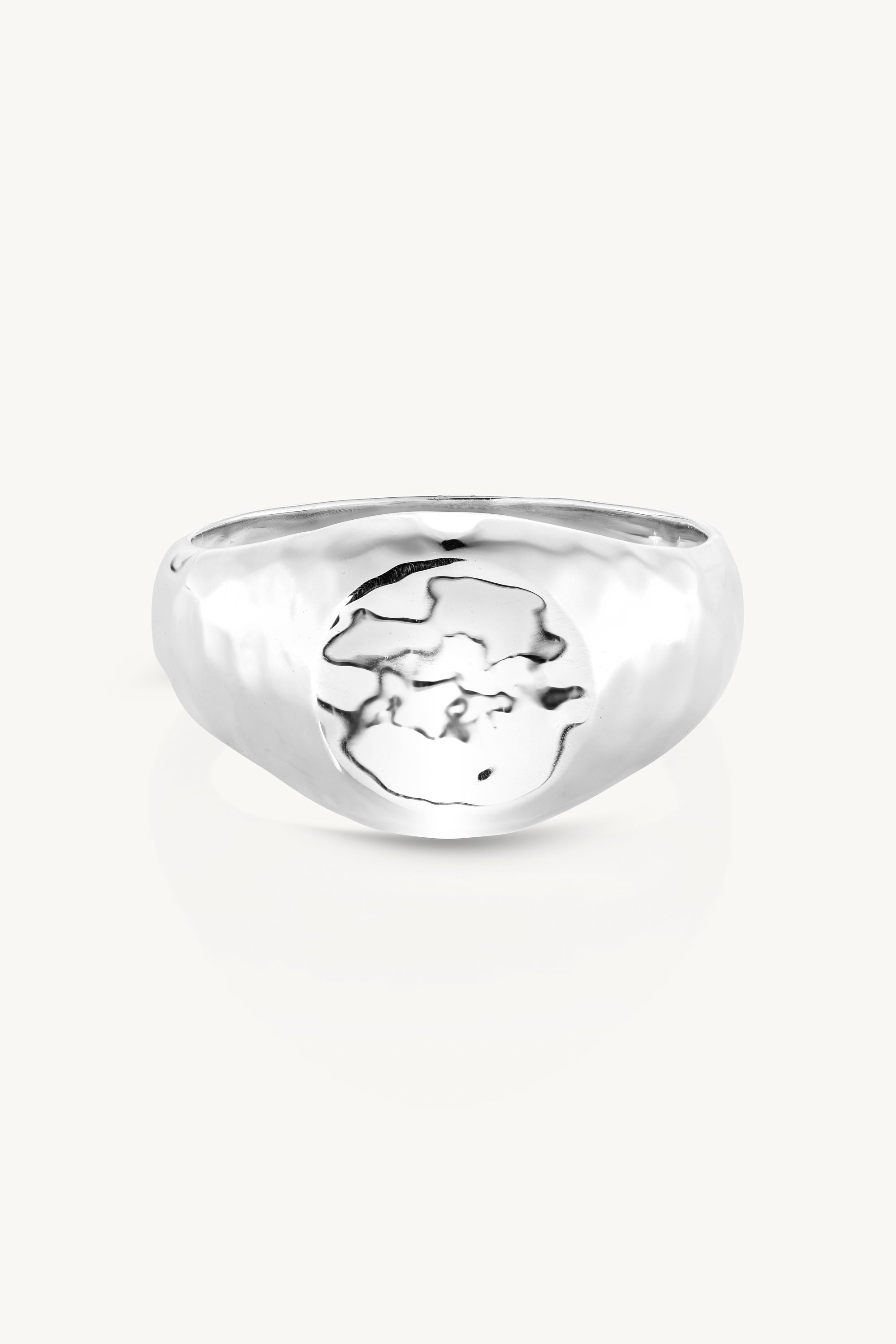 Hammered Signet Ring for Men - Vintage Brass or Silver Plated Seal Ring - Perfect for Weddings, Gifts, and Formal Occasions