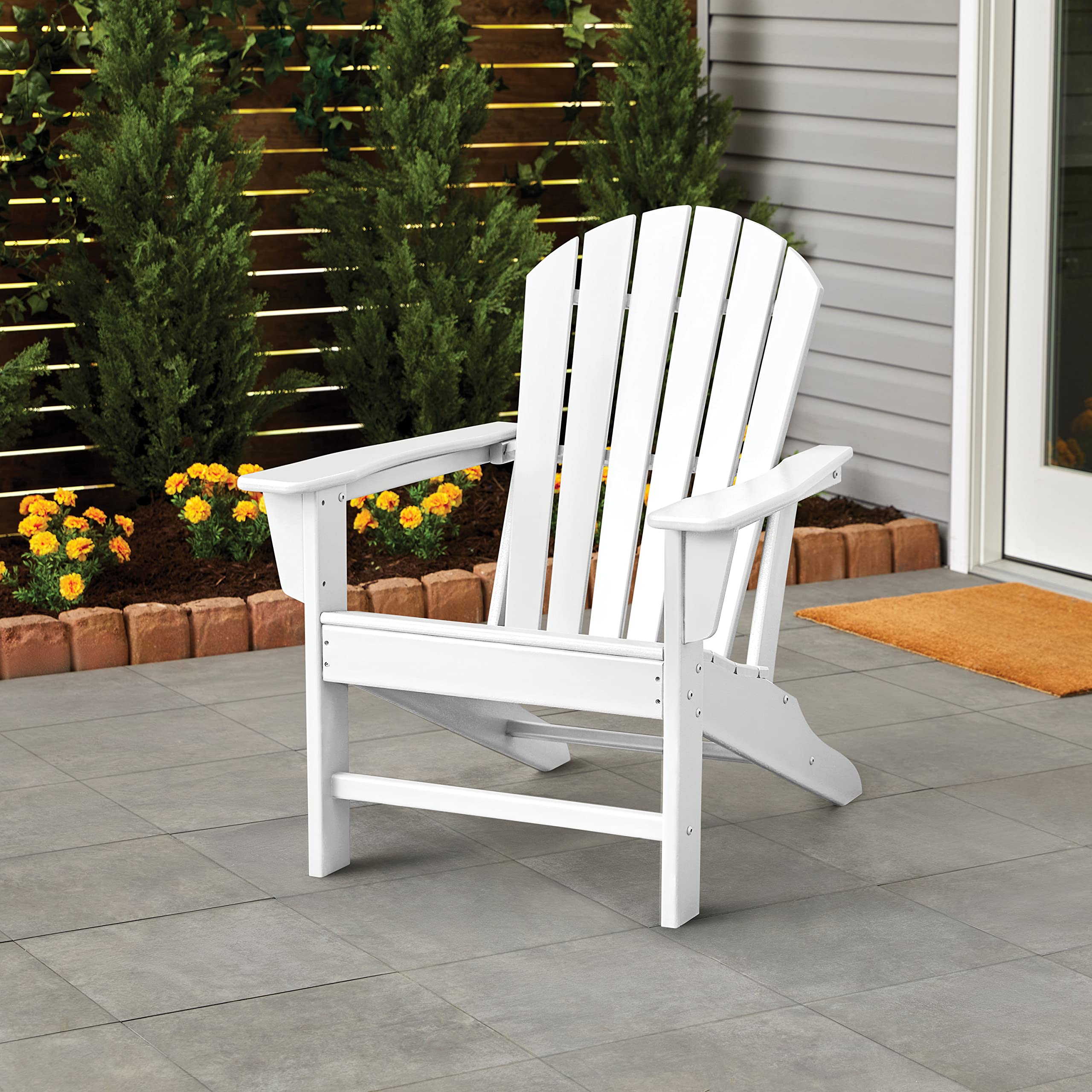 Rust-Oleum 7792830 Stops Rust Spray Paint - 12 oz, Gloss White - Premium Protective Coating for Metal, Wood & Outdoor Furniture - Ideal for DIY Projects, Home Improvement & Automotive Touch-Ups