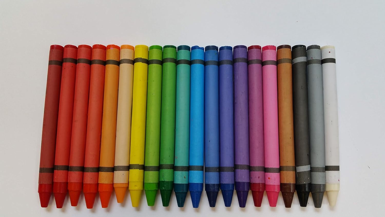 100-Pack Bulk Crayons for Kids - Bright Wax Coloring Crayons (10 Per Box) - Perfect for Classroom Art Supplies, Birthday Party Favors & Kids' Creative Activities