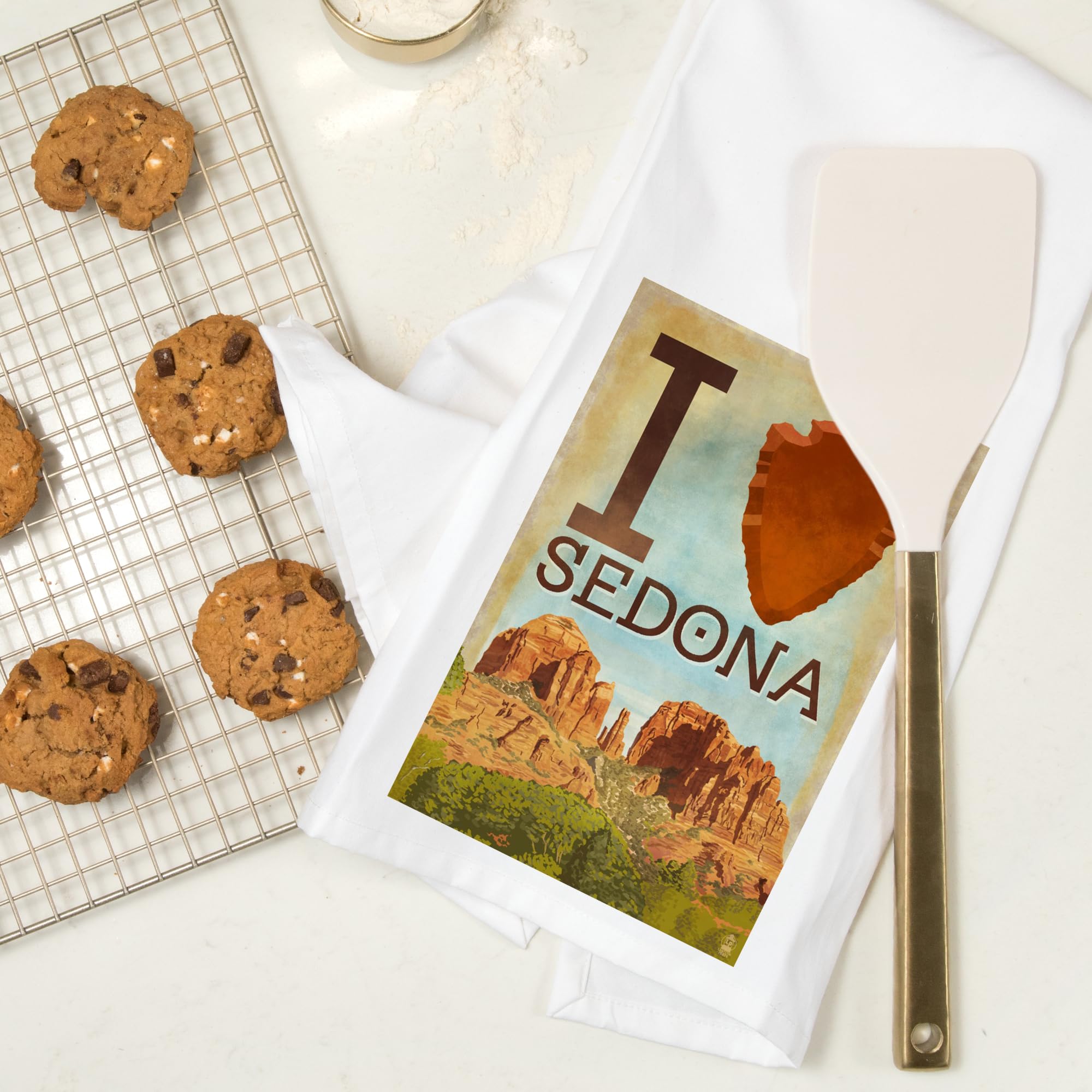 Lantern Press I Heart Sedona Arizona - 100% Cotton Tea Towel & Decorative Hand Towel for Kitchen, Home Decor, Housewarming Gift - Perfect for Drying Dishes, Decorating, and Gifting