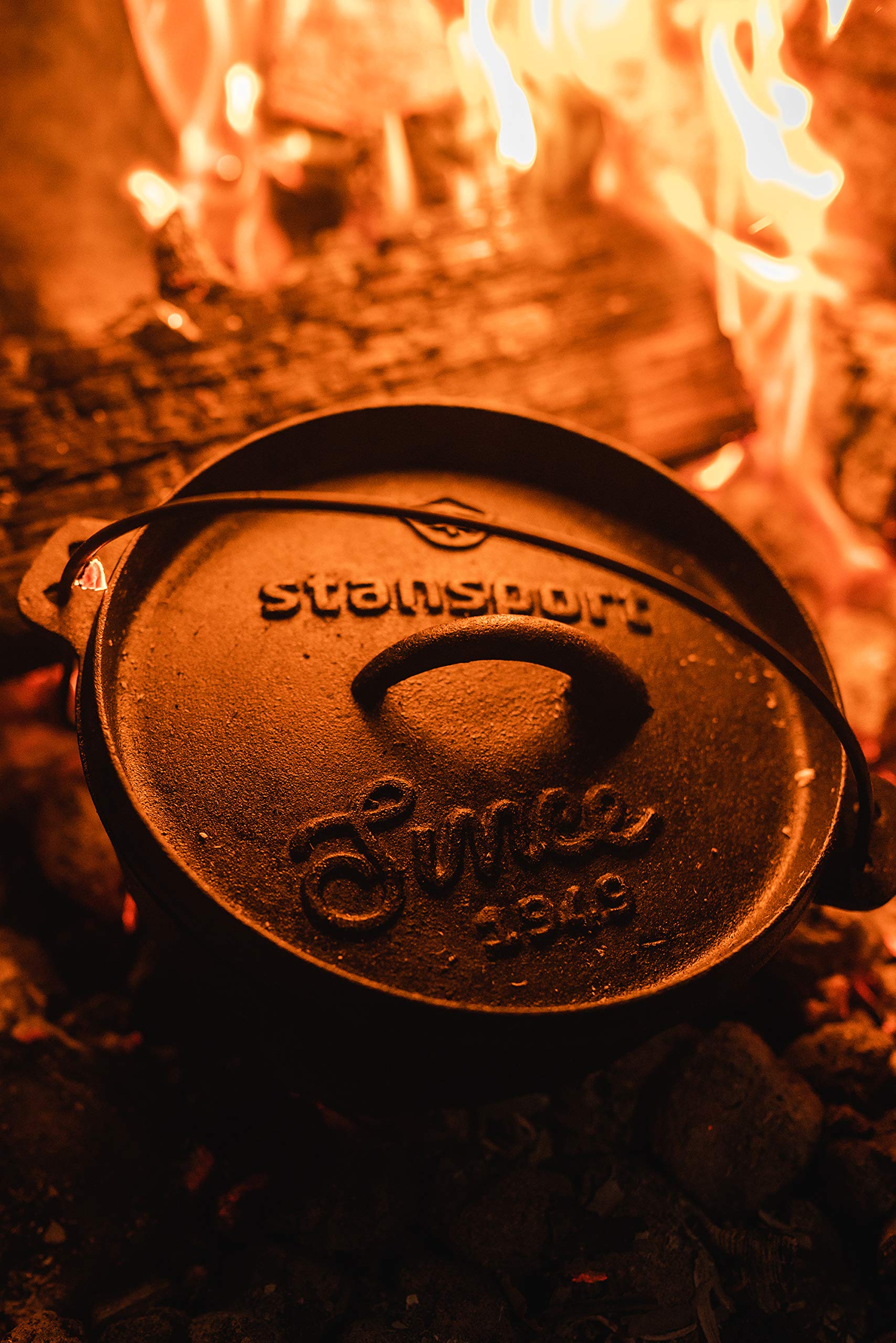 Stansport Pre-Seasoned Cast Iron Dutch Oven - 5.5 Quart Enameled Pot for Camping, Baking & Outdoor Cooking - Perfect for Stews, Bread & Dutch Oven Recipes