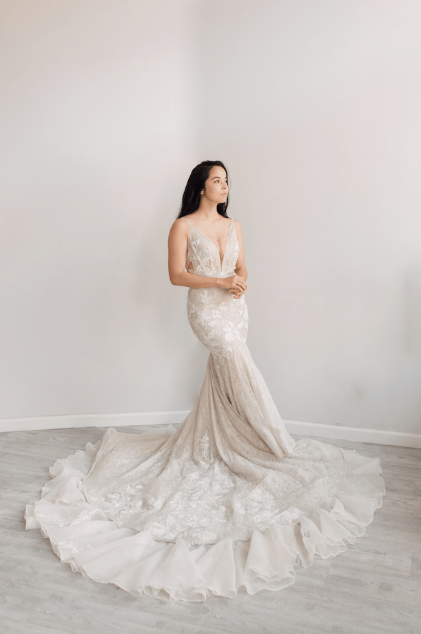 Berta 18 14 Size 6 Women's Dress - Elegant Cocktail Party & Wedding Guest Dress for Special Occasions