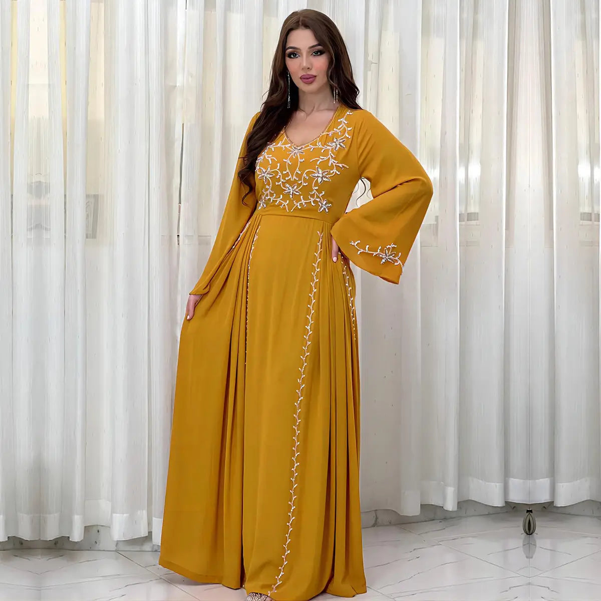 Elegant Eid Caftan Dress with Embroidery Applique - Perfect for Festive Celebrations & Special Occasions