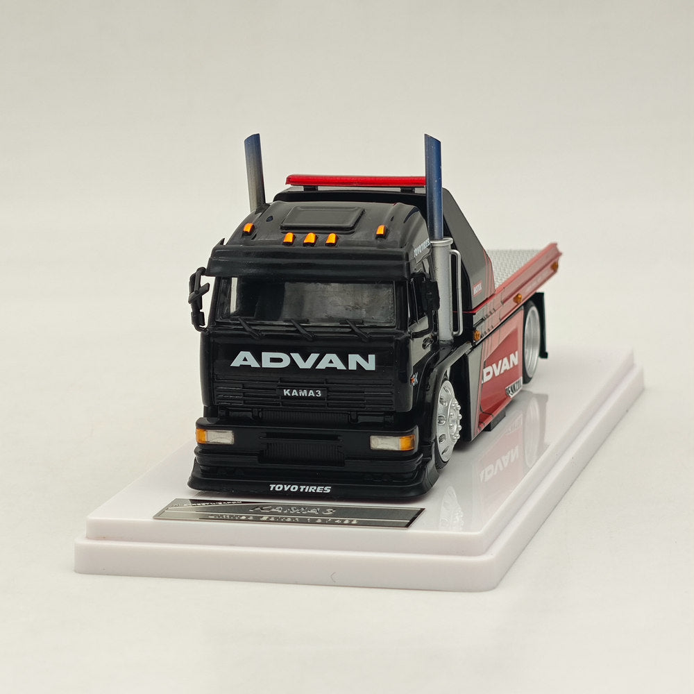 1:64 Scale SH Kamaz Spoon Sports Flatbed Tow Truck Black Diecast Model Car - Limited Edition Collectible for Display, Racing Games & Gift Giving