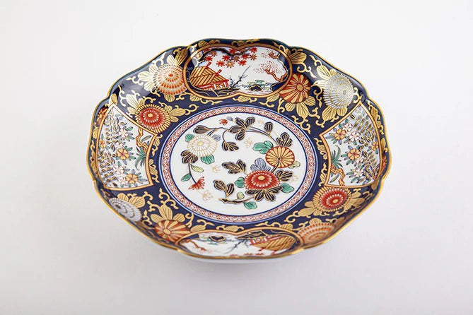 Authentic Arita Yaki Japanese Imari Style Ceramic Plate - 7.7 Inch (19.5cm) Handcrafted Dinnerware for Fine Dining & Home Decor