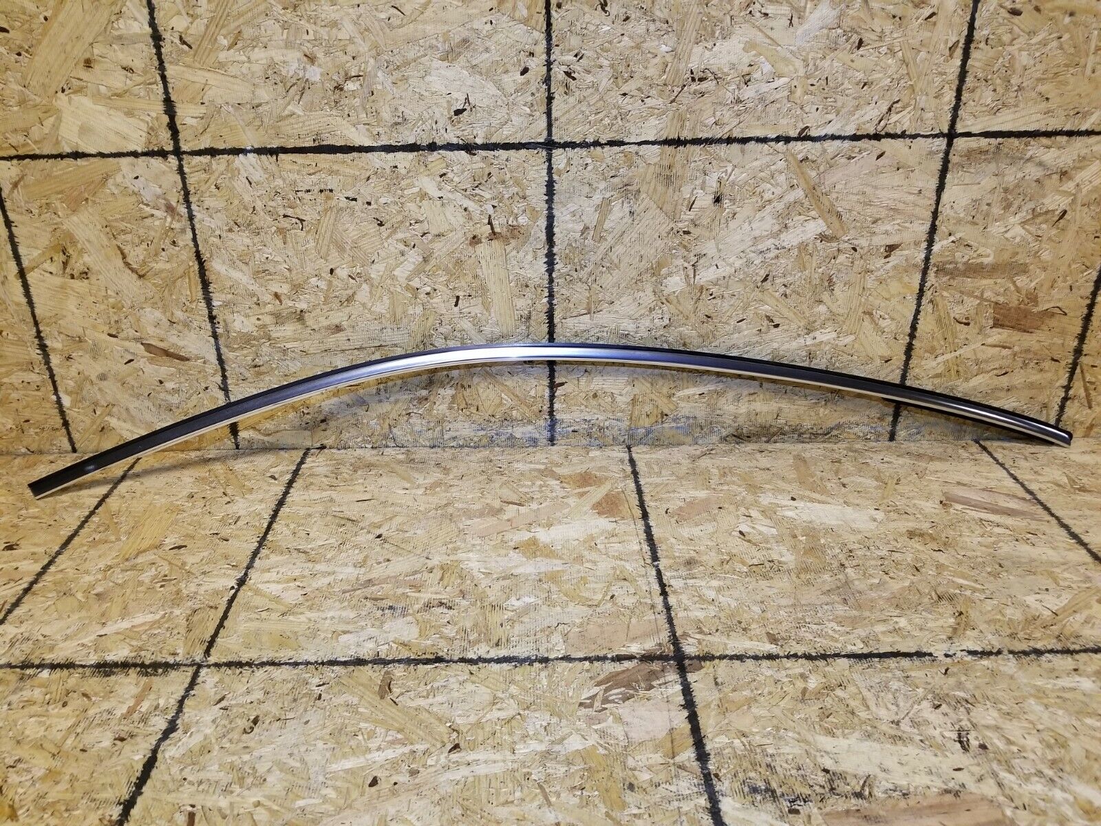 2004-2008 Jaguar X-Type Front Right Passenger Door Upper Belt Chrome Molding Trim - OEM Replacement Part for Car Door Seal & Weather Protection