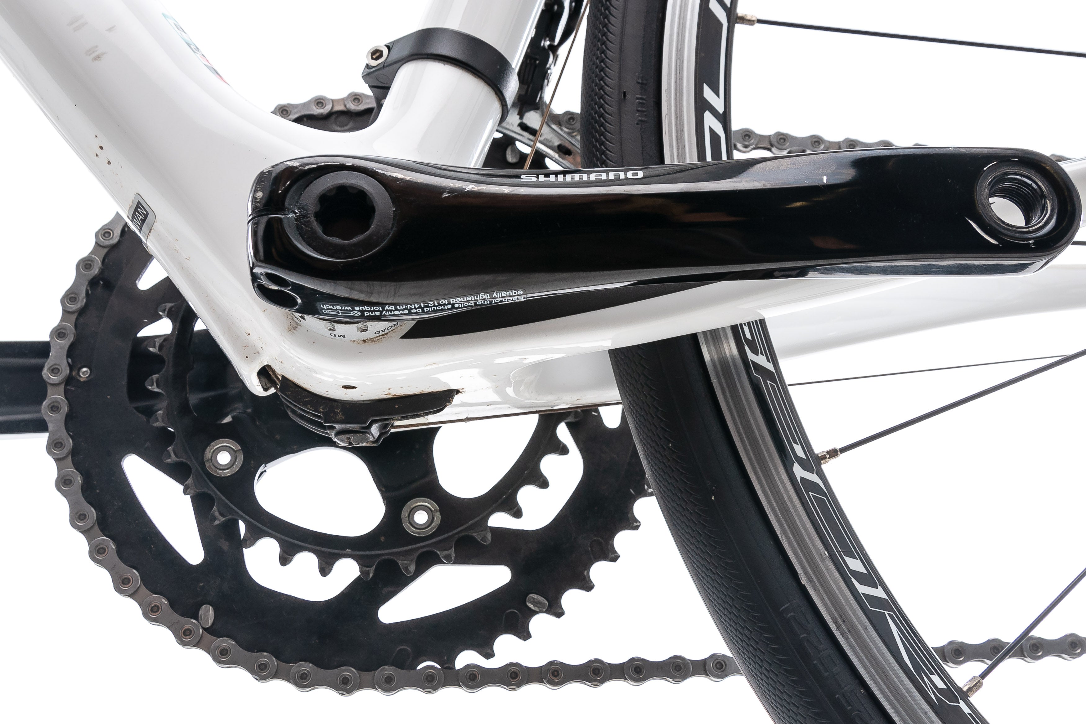 Bianchi Intenso 55cm Road Bike - Lightweight Carbon Frame, Shimano 105 Groupset (2015 Model) | Perfect for Road Racing, Commuting & Long-Distance Cycling