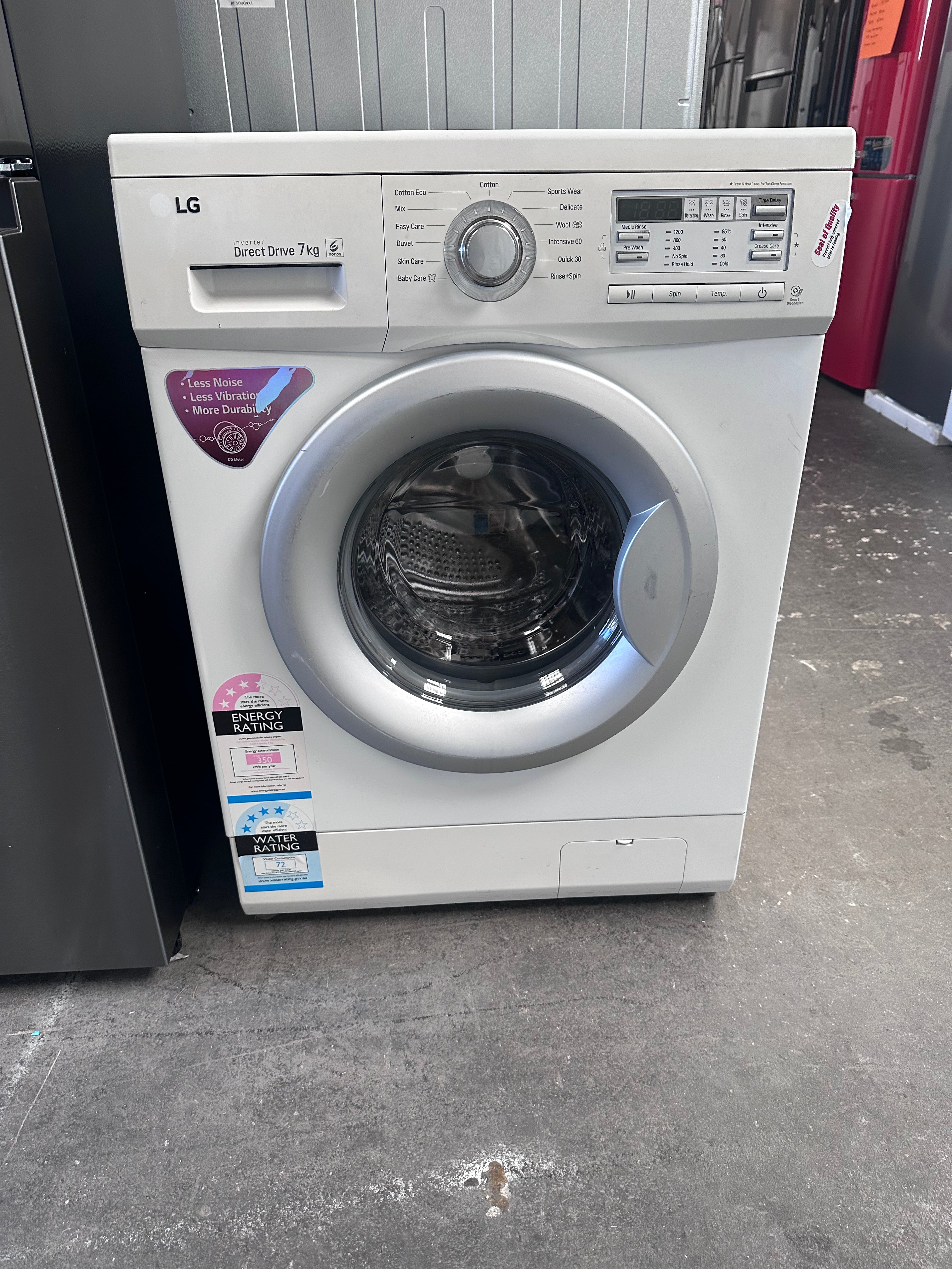 LG 7kg Direct Drive Front Load Washing Machine - Energy Efficient, Quiet Operation (Certified Refurbished) - Perfect for Apartments, Laundry Rooms & Small Spaces