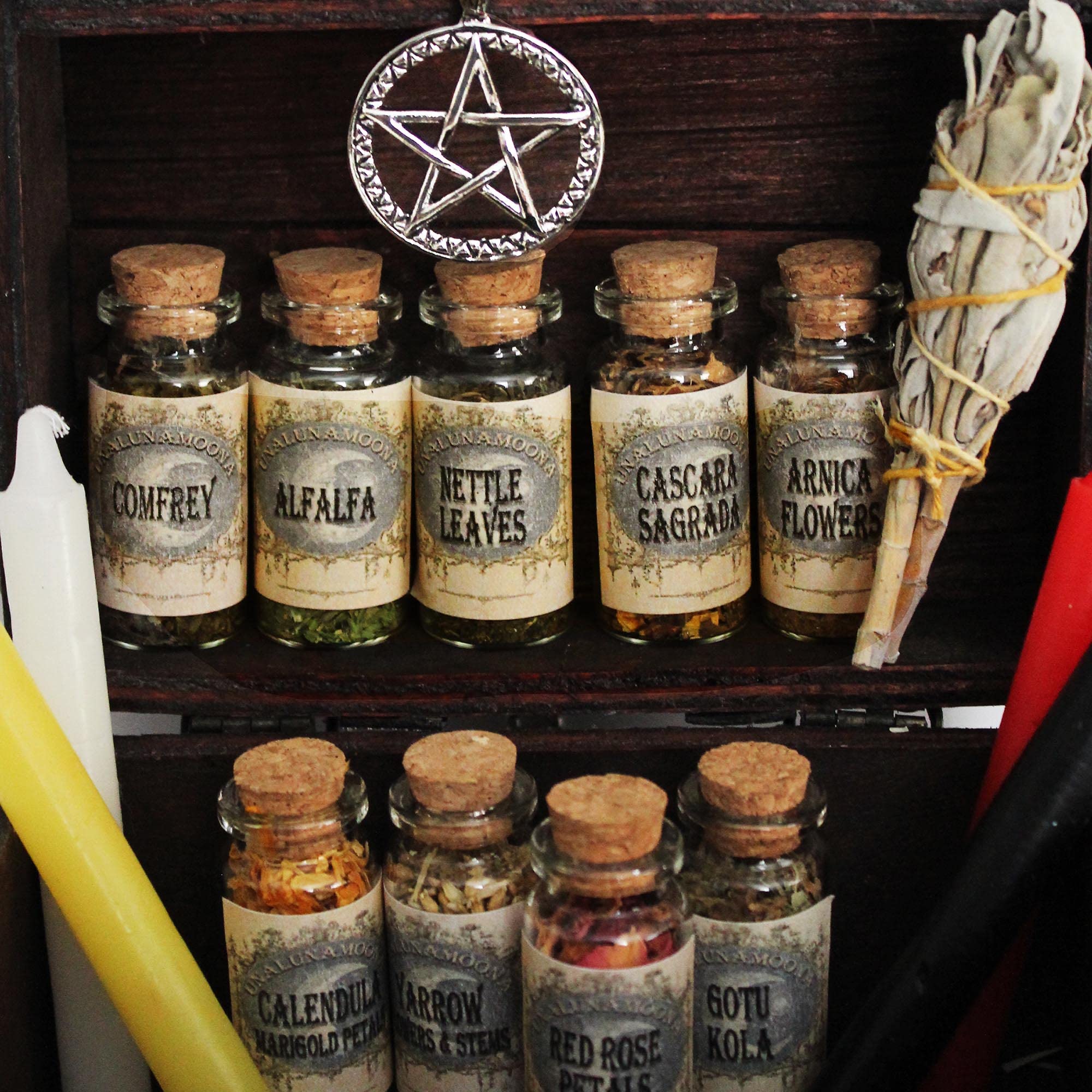 UnaLunaMoona Witchcraft Kit - 39 Essential Wiccan Supplies & Tools for Beginners | Complete Altar Starter Set with Witch Tools | Perfect for Wiccan Rituals, Spell Casting & Sacred Space Creation (Small Size)