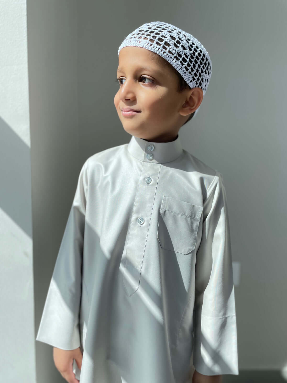 Kids Light Green Saudi Jubba Thobe - Traditional Islamic Robe for Boys & Girls - Perfect for Eid, Ramadan & Special Occasions