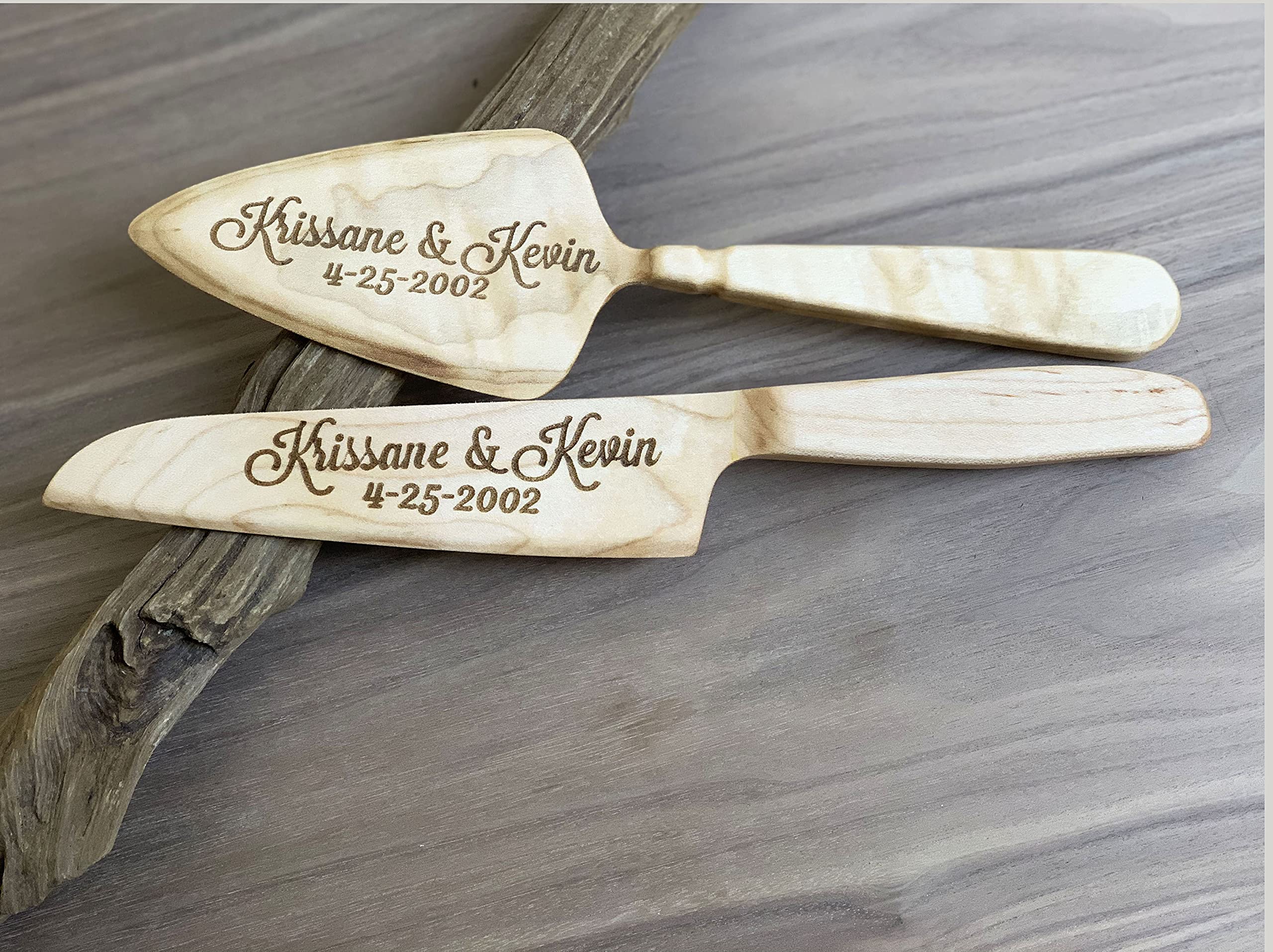 Personalized Wooden Cake Serving Set with Laser Engraving - Rustic Wedding Cake Knife and Server - Perfect Anniversary Gift for Couples - Farmhouse Style Cake Cutting Set for Weddings, Anniversaries & Special Occasions