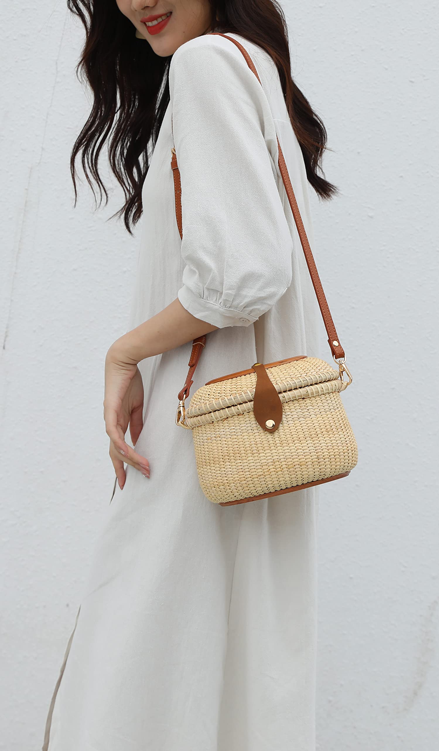 Nantucket Crescent Purse Basket - Handwoven Rattan Crossbody Bag with Leather Straps | Natural & Chic Shoulder Bag for Women | Perfect for Beach, Shopping & Summer Outfits