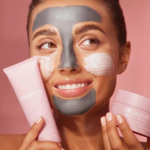 Premium Silicone Face Mask Brush - Soft Bristle Applicator for Skincare & Beauty - Perfect for Applying Clay, Mud & Sheet Masks at Home or Salon