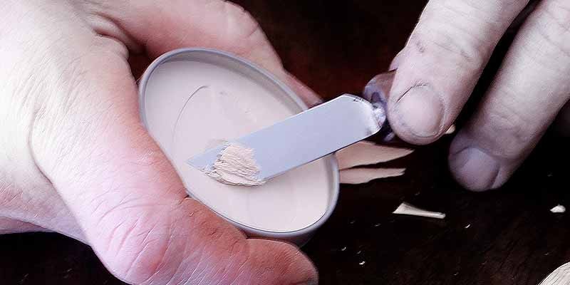Premium Sharpening Compound for Knives & Tools - Fast Polishing & Honing - Ideal for Kitchen Knives, Hunting Knives, and Woodworking Tools - Perfect for Home, Workshop & Outdoor Use