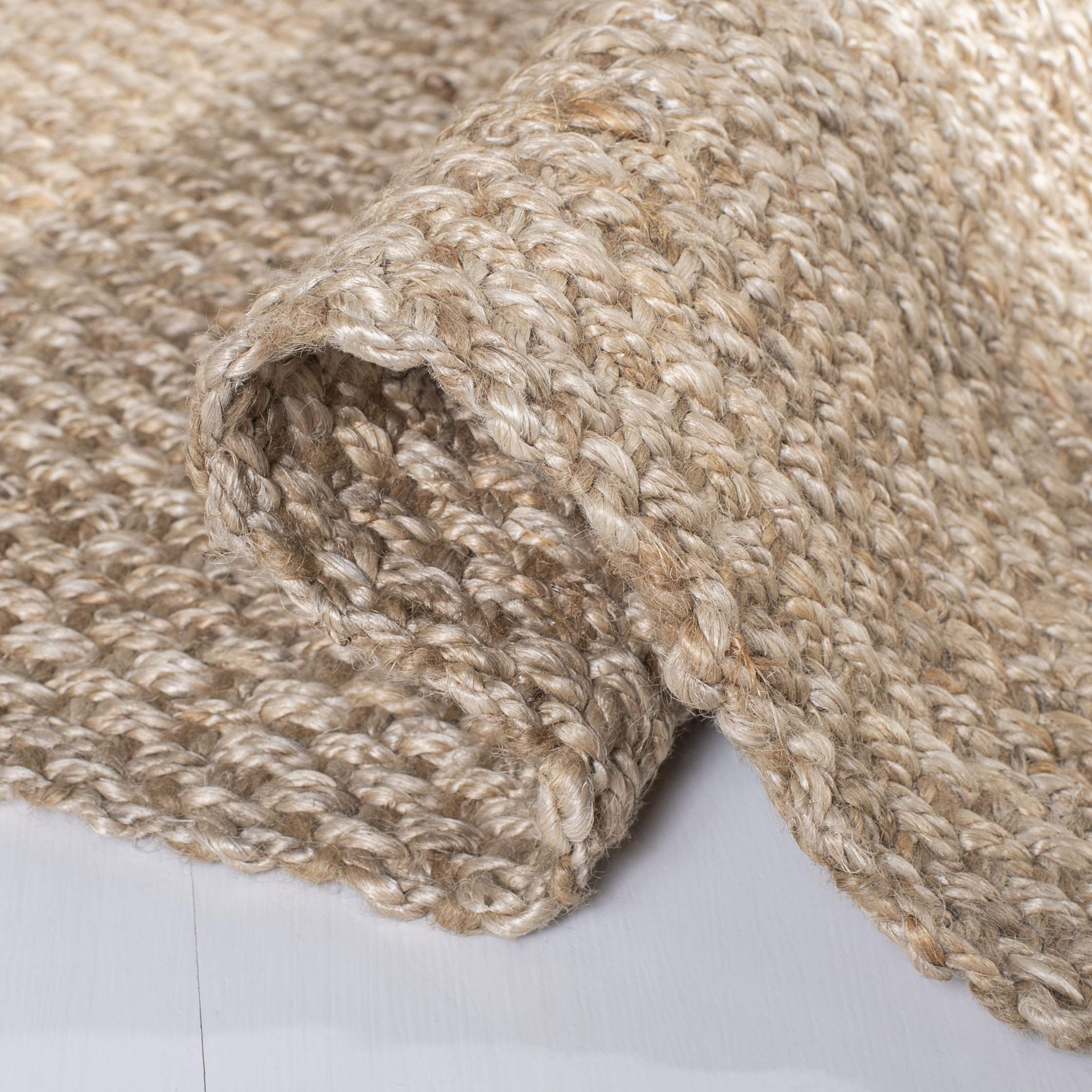 SAFAVIEH Handmade Natural Jute Area Rug 9' x 12' - Farmhouse Chic, Durable & Eco-Friendly for High Traffic Living Room, Bedroom, Dining Room | NF267A