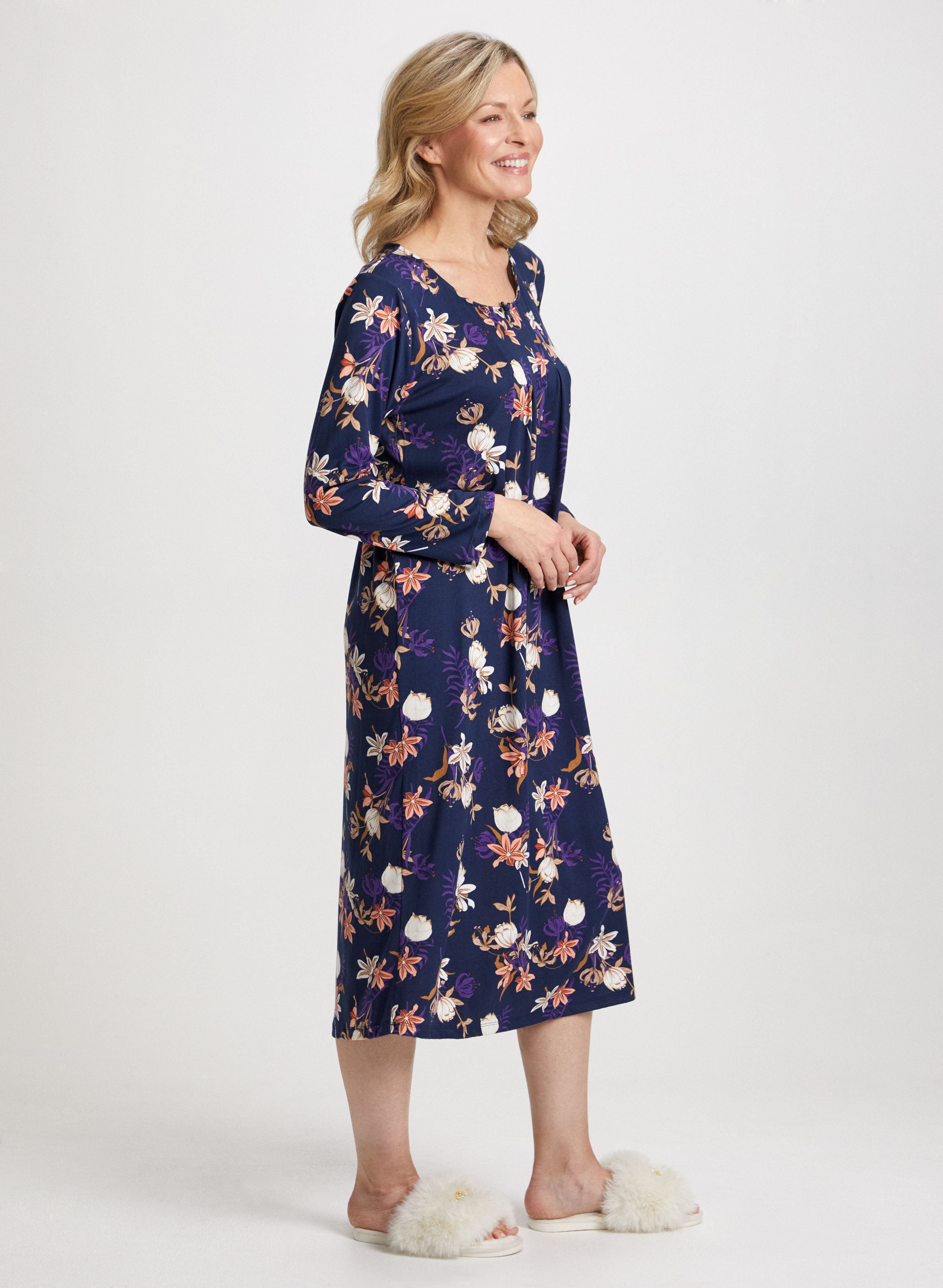 Floral Print Nightgown for Women - Soft & Comfortable Sleepwear - Perfect for Relaxing at Home or Lounging in Bed