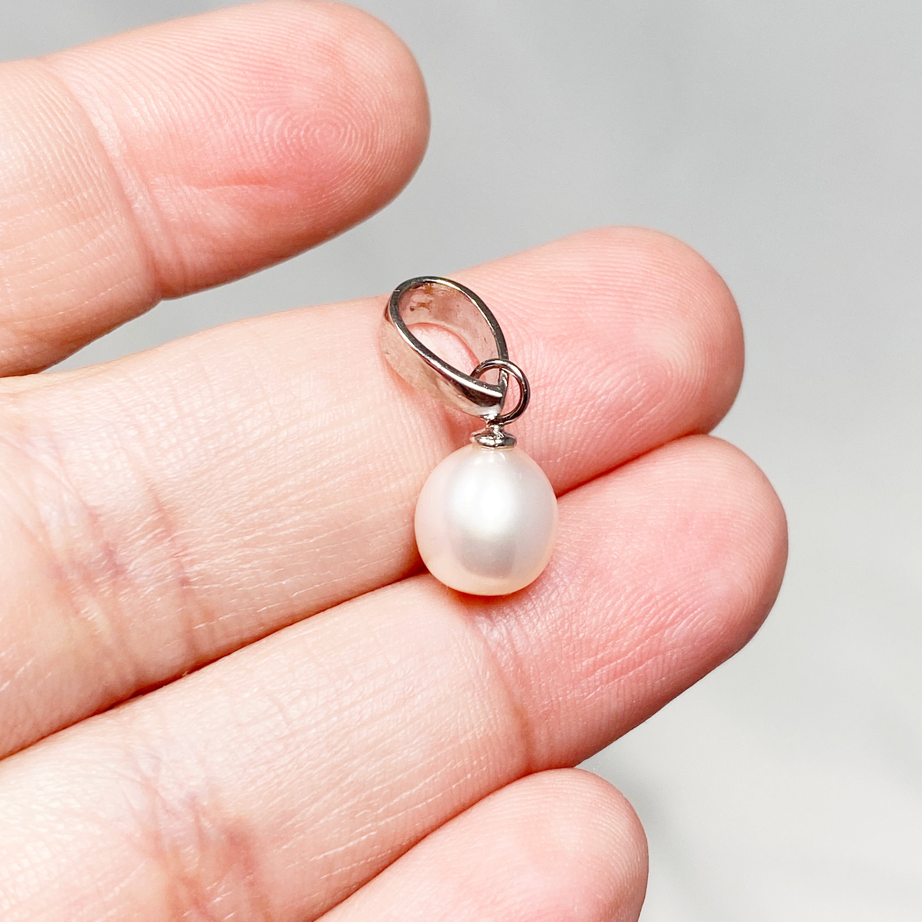 Elegant Pearl Pendant Necklace PPGJ551 - Perfect for Weddings, Parties & Special Occasions