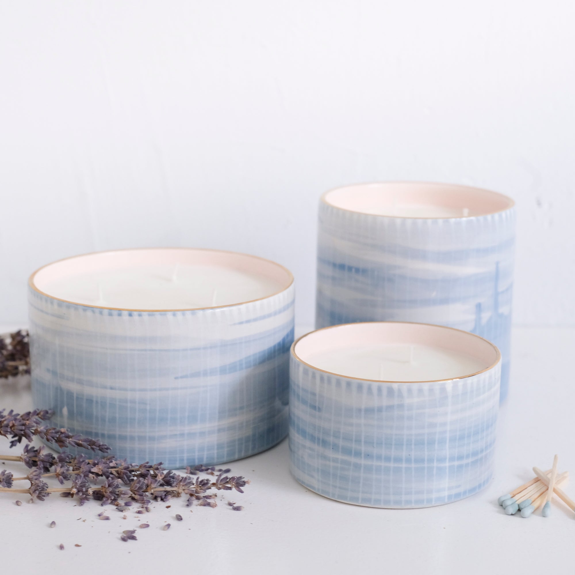 Premium White Tea & Lavender Scented Candle - Relaxing Aromatherapy for Home, Spa, and Meditation | Long-Lasting Soy Wax Candle for Stress Relief & Ambiance