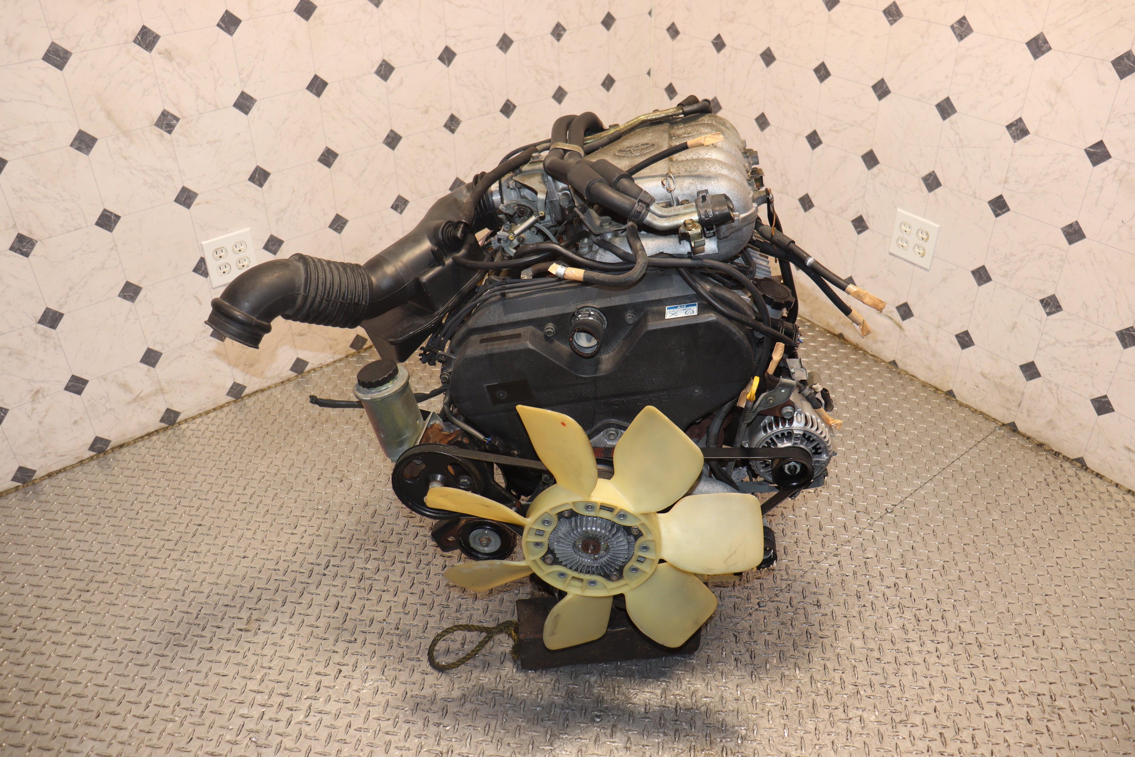 JDM 5VZ-FE 3.4L V6 4CAM Engine for 95-02 Toyota Tacoma, 96-02 4Runner & 95-98 T100 - High Performance Replacement Engine for Off-Roading & Truck Upgrades