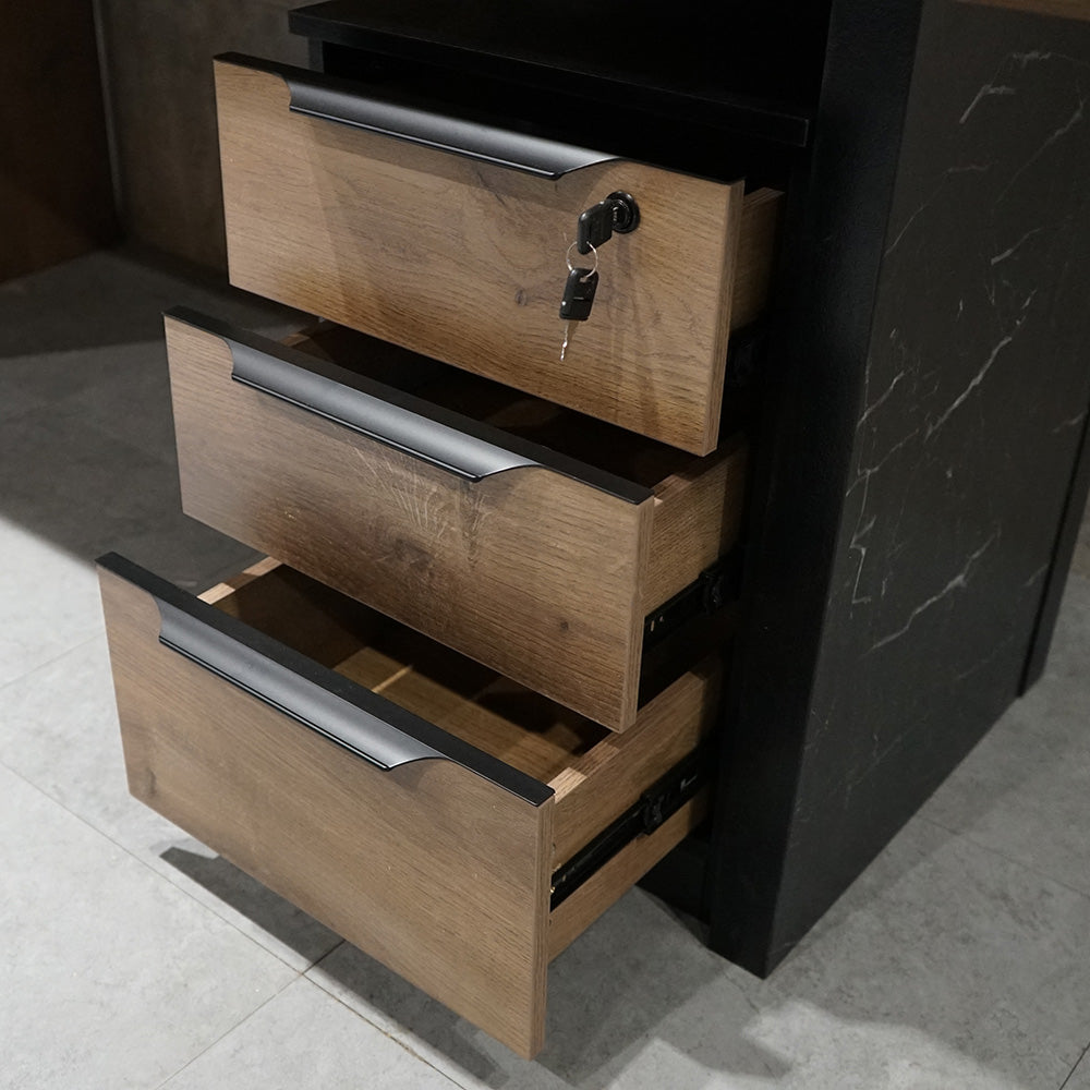 LOGAN Executive Desk Reversible 180cm Warm Oak & Black - Modern Office Desk for Home & Business Workspace - Perfect for Professionals, Remote Work & Study Areas