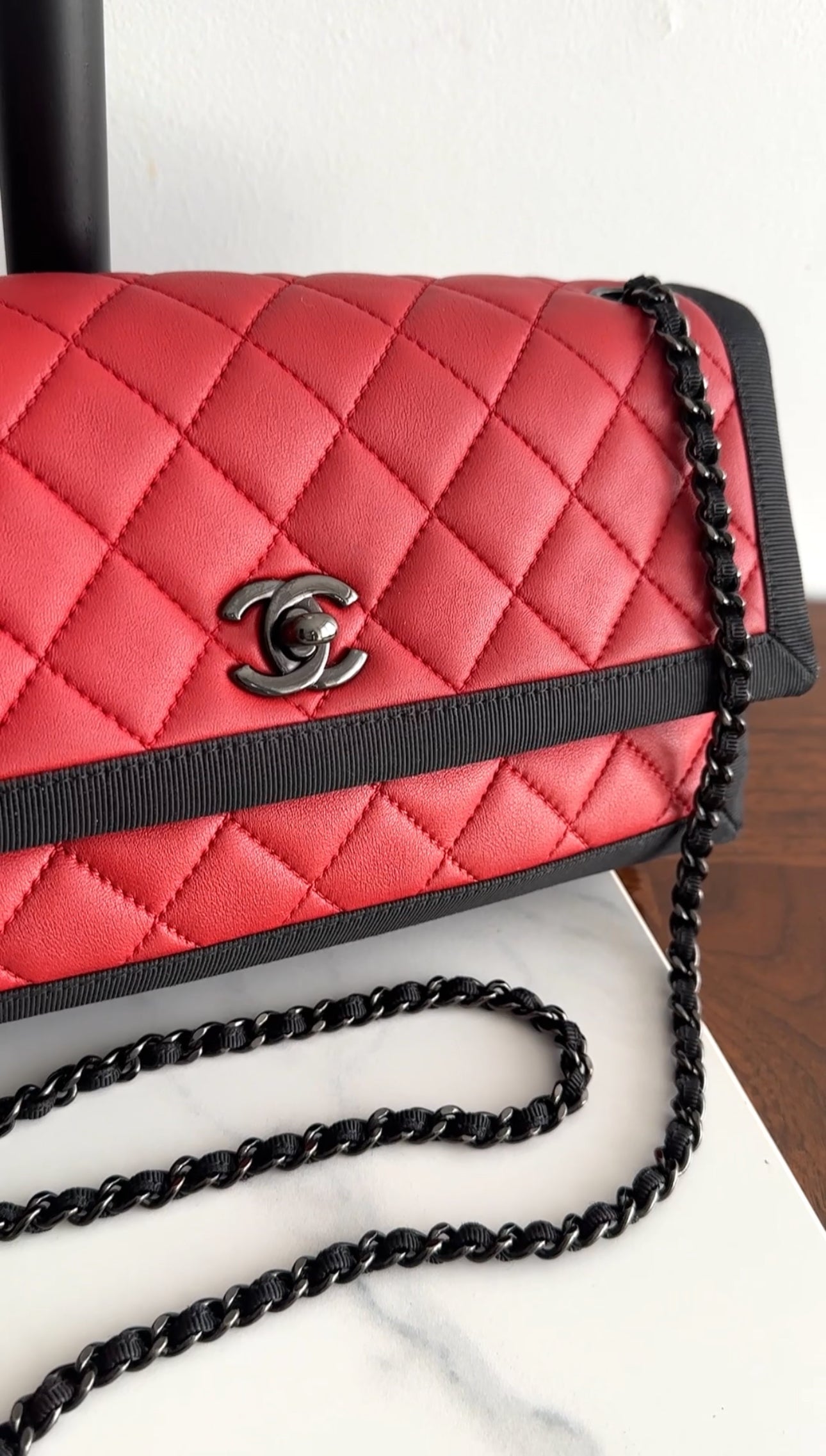 Chanel Red Quilted Leather Crossbody Bag with Chain Strap - Luxury Designer Handbag for Women, Perfect for Parties, Date Nights & Special Occasions
