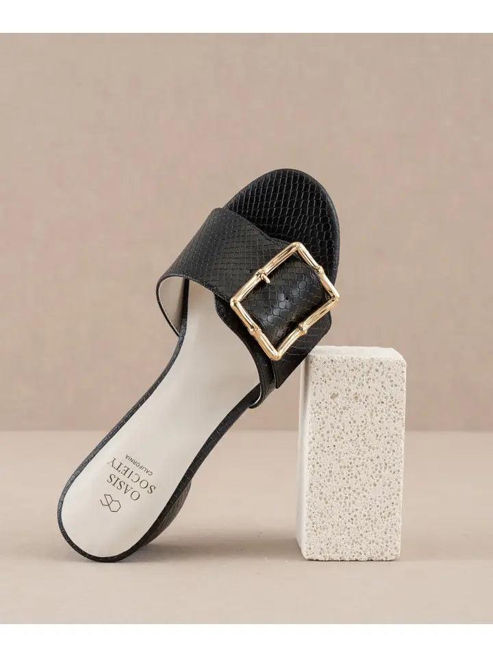 Stylish Tucson Black Low Heel Sandals with Bamboo Buckle - Comfortable Women's Casual Shoes for Summer, Beach & Outdoor Wear
