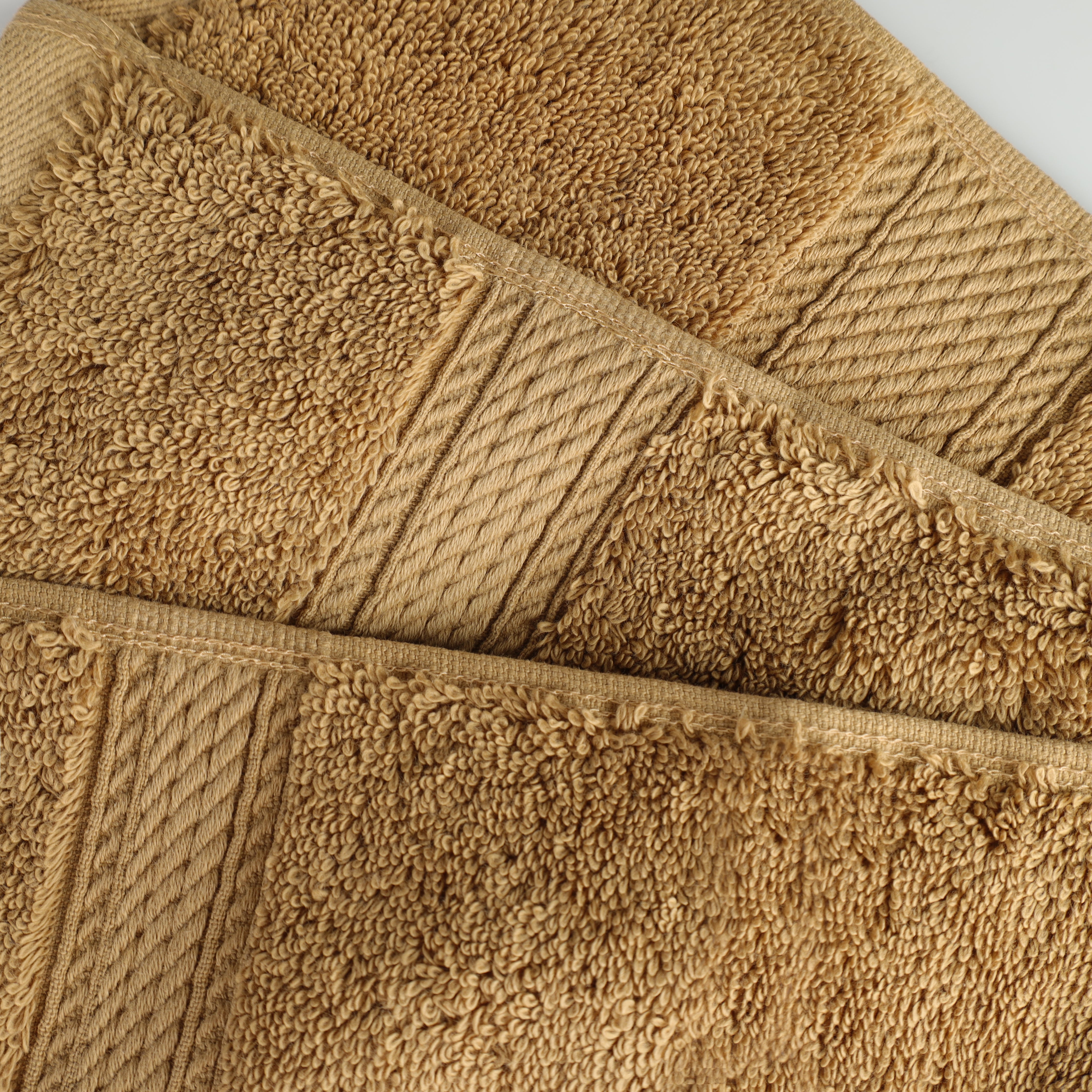 Premium 4-Piece Egyptian Cotton Bath Towel Set - Ultra Soft, Heavyweight & Plush Pile for Spa-Like Luxury at Home | Perfect for Bath, Beach & Guest Use