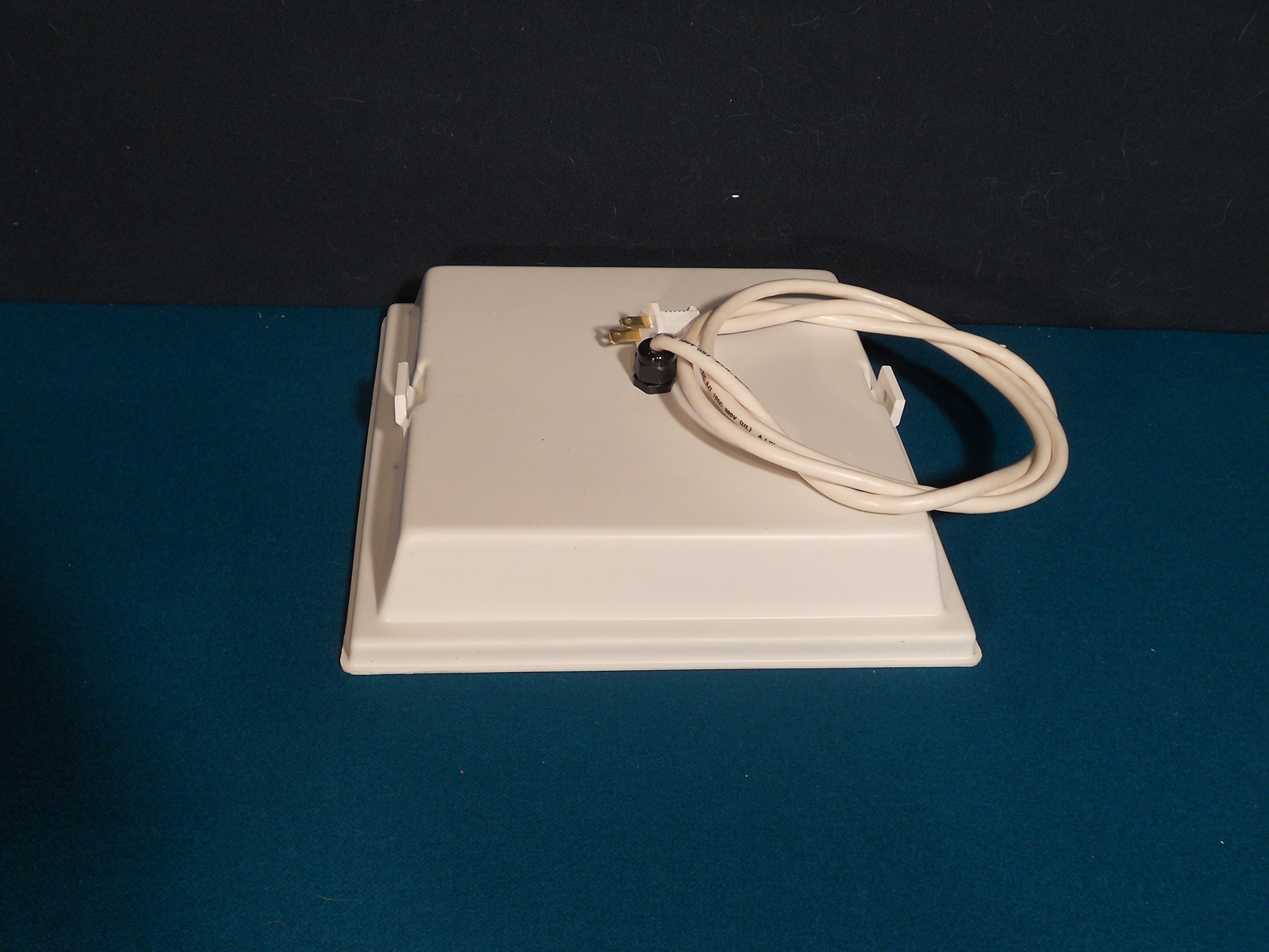 Infrared Heat Lamp for Baby Chicks & Small Pets - 11x11 Inch Overhead Heating Panel, 32W Energy Efficient - Perfect for Brooders, Coops, Reptile Tanks & Pet Habitats