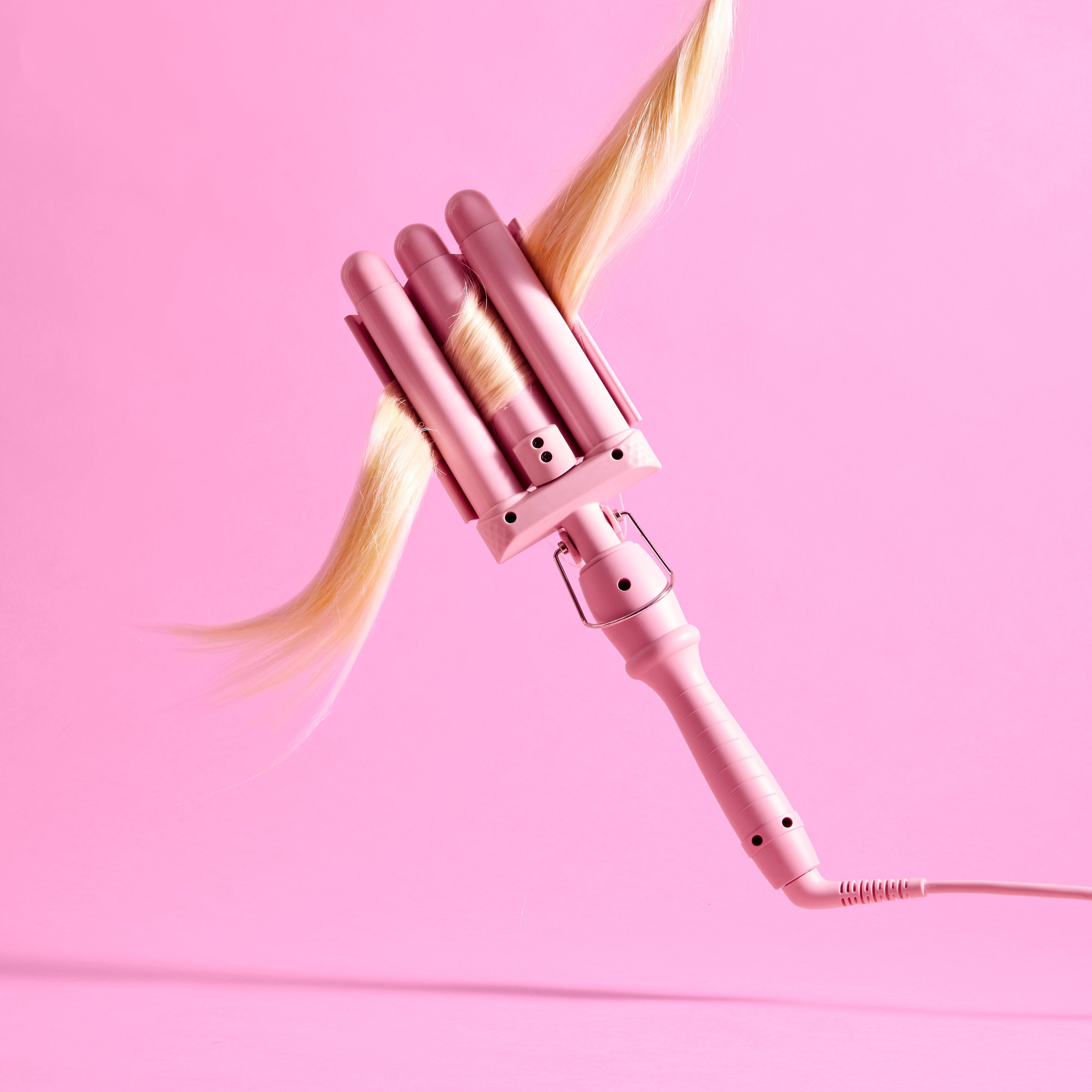 Mermade Hair PRO Mini Pink Hair Waver 25mm - Professional Hair Curling Iron for Beach Waves & Vintage Styles - Perfect for Parties, Weddings & Everyday Glam