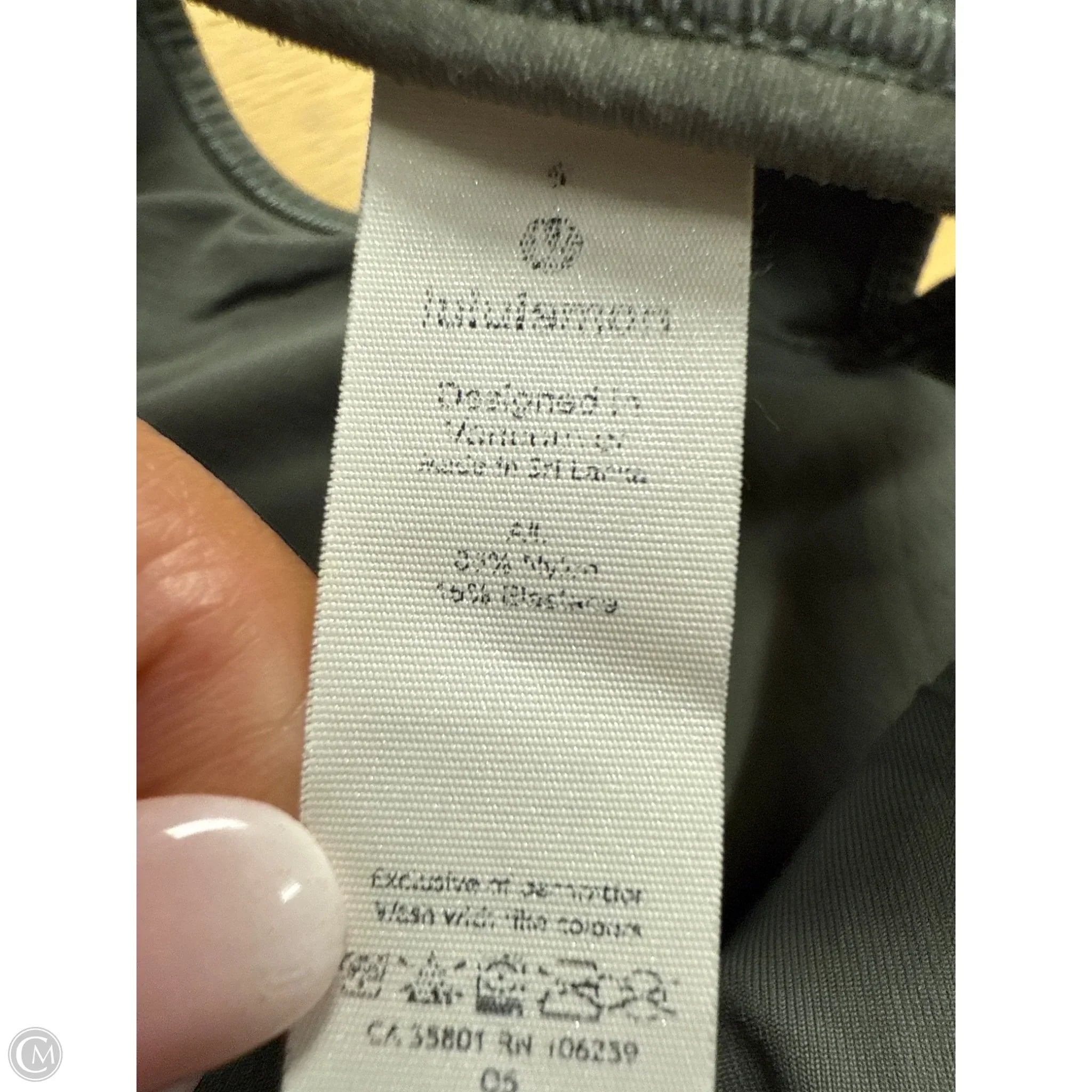 Lululemon Green Athletic Sports Bra Size 6 - High Support Workout Top for Running, Yoga & Gym