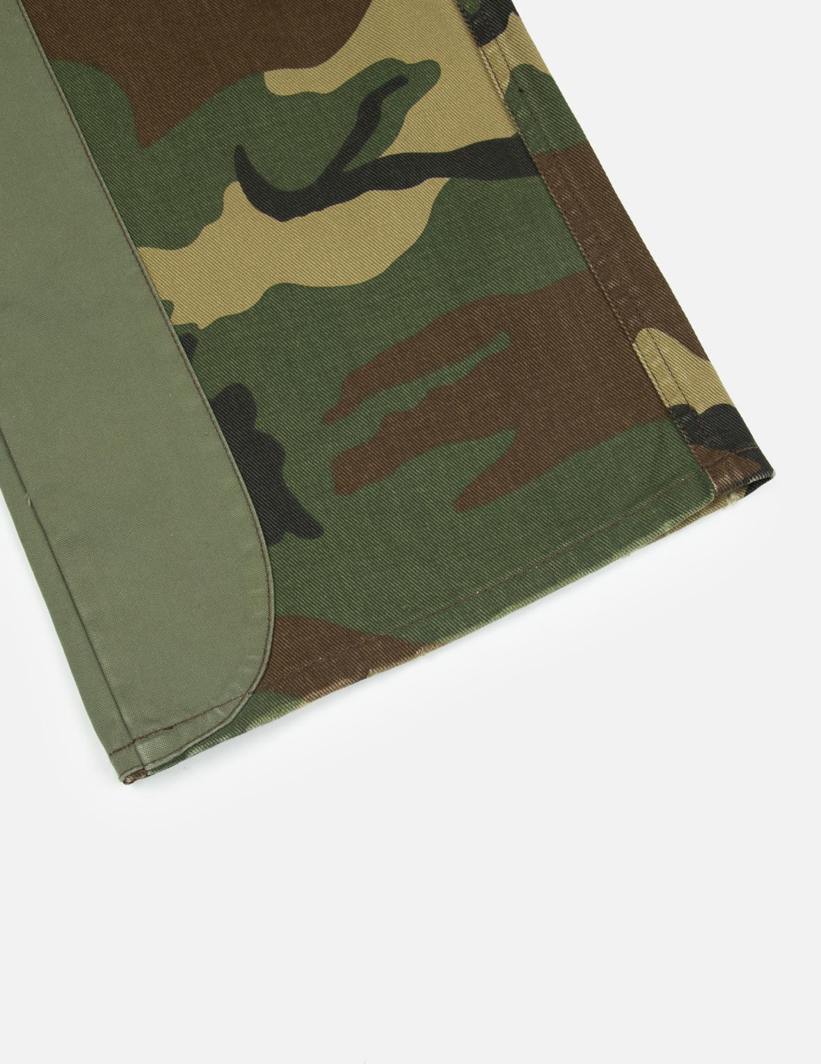 Seagull Appliqué Embroidery Baggy Fit Camo Parachute Pants for Men - Streetwear Fashion, Hip Hop Style, Casual Wear for Urban Outfits & Festival Clothing