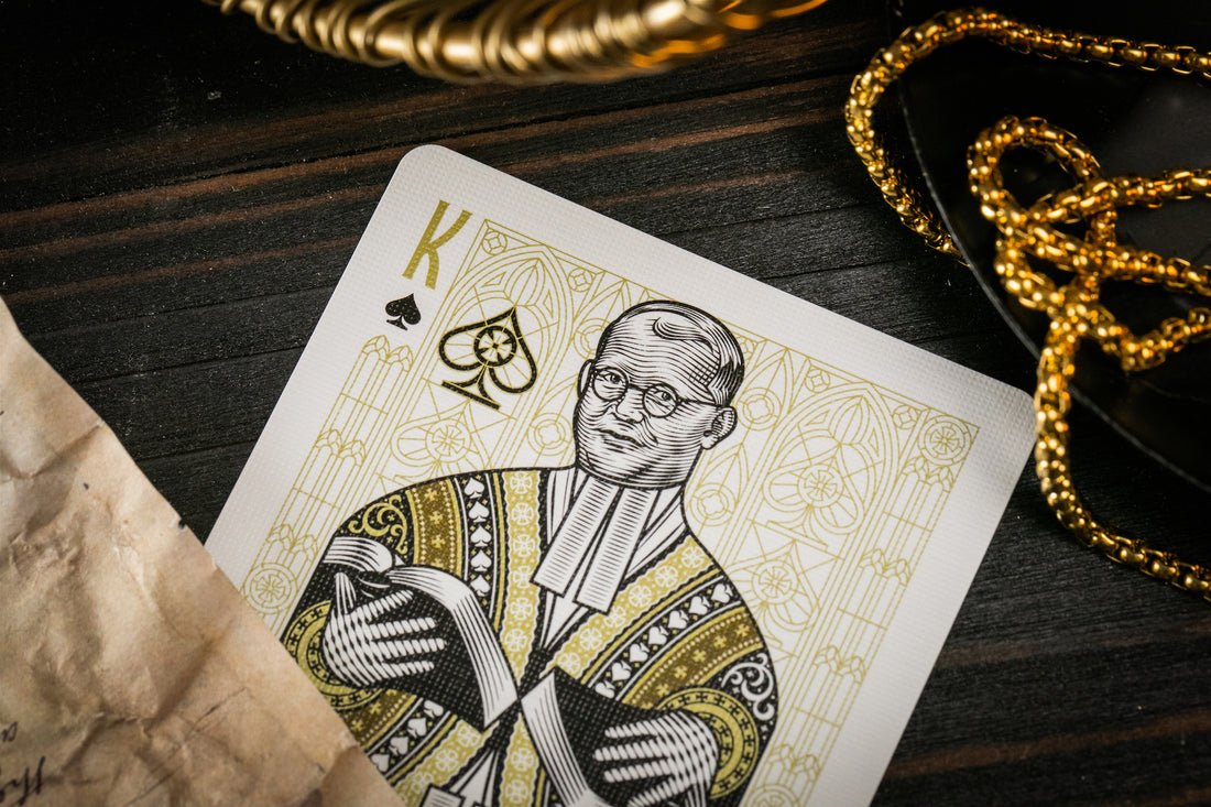 Premium Golden Grace Foiled Edition Cross Playing Cards - Elegant Poker Deck for Magic Tricks, Card Games & Collectibles (Ideal for Parties, Gifts & Cardistry)