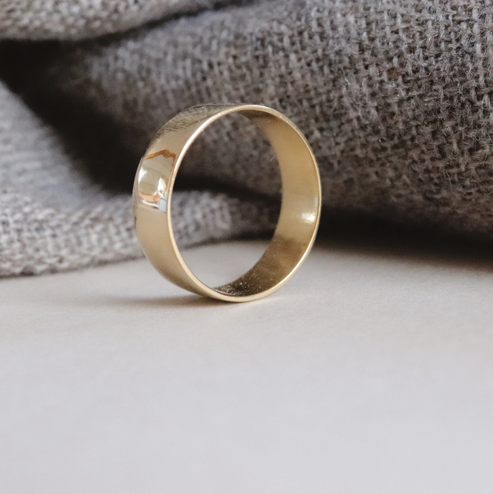 POISE MIDI CIGAR BAND in Gold - Premium Cigar Accessory for Special Occasions & Gifts