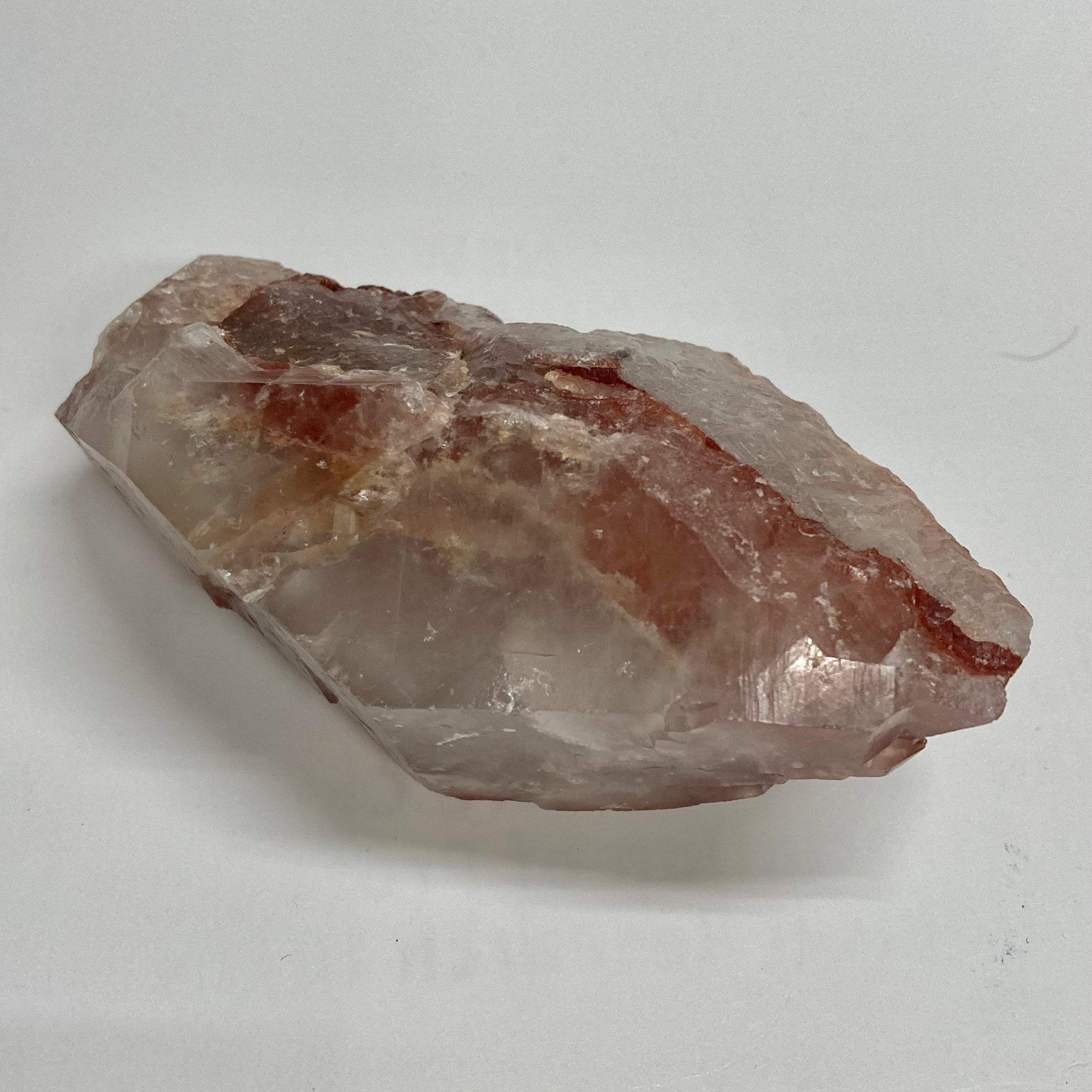 Natural Red Quartz Crystal - Healing Stone for Meditation, Energy Balancing & Home Decor | Perfect for Spiritual Gifts, Yoga Spaces & Positive Vibes