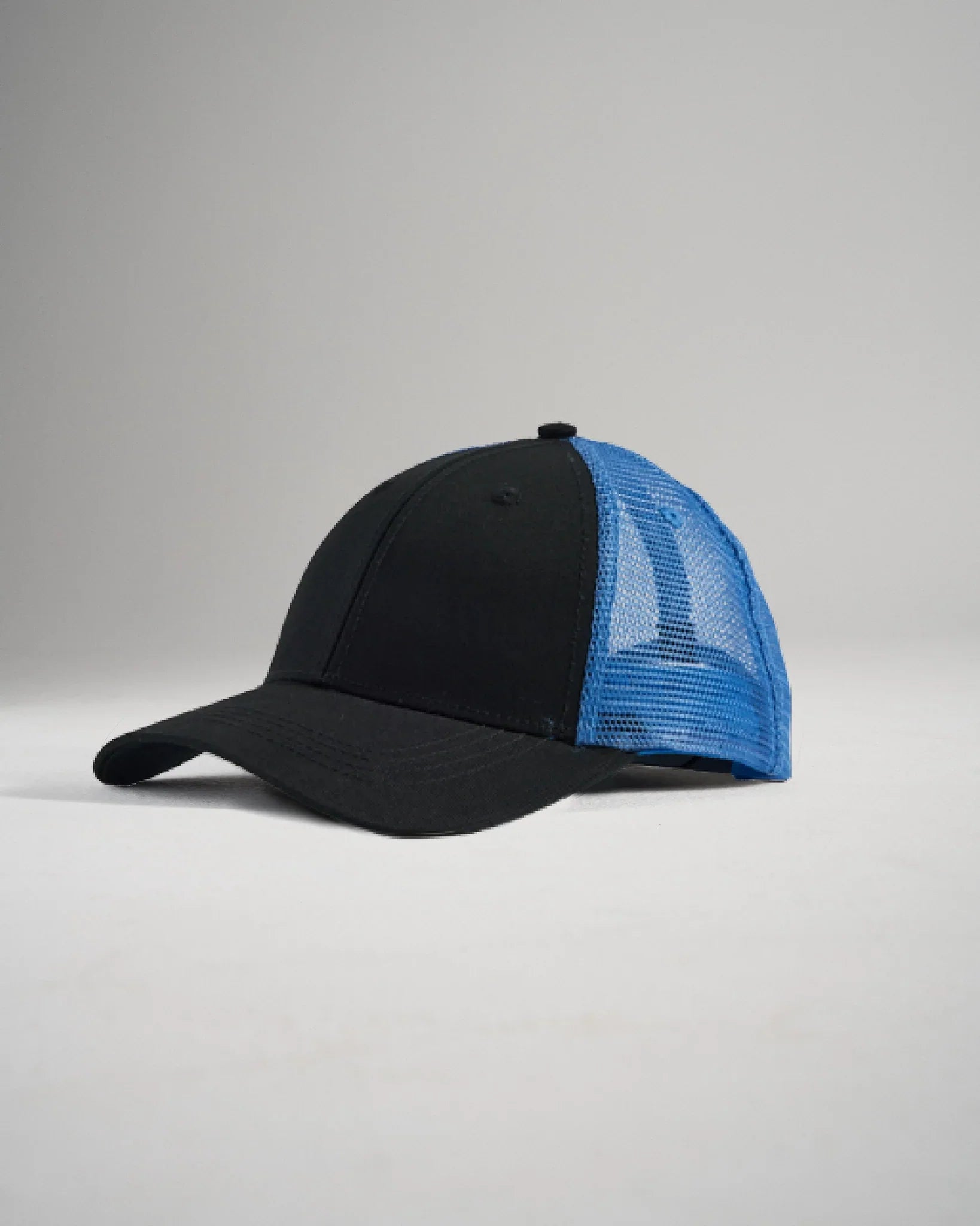 RUDIS Embroidered Wrestling Trucker Hat - Black & Blue - Perfect for Wrestling Matches, Training & Outdoor Activities