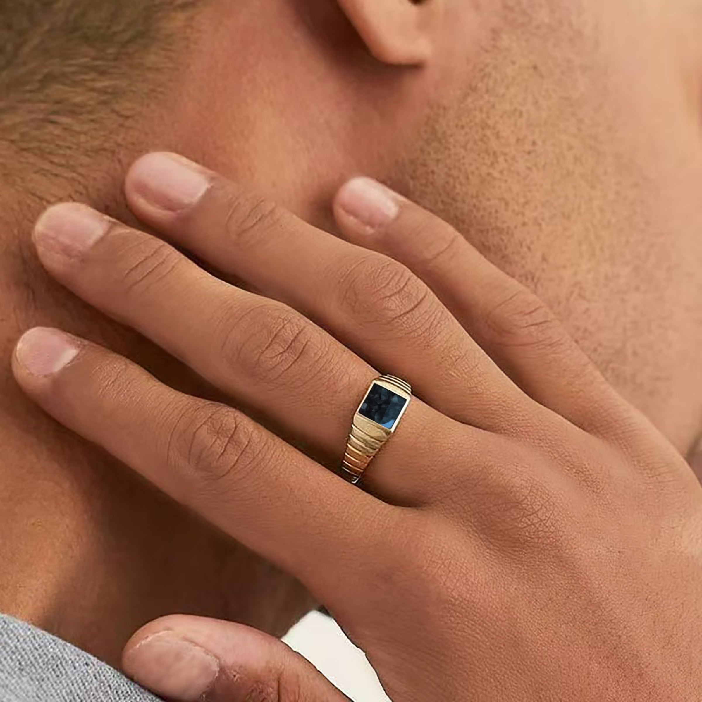 Eternal Ember: Men's Ashes Ring - Unique Memorial Jewelry for Cremation Ashes, Perfect for Gifts, Remembrance & Special Occasions