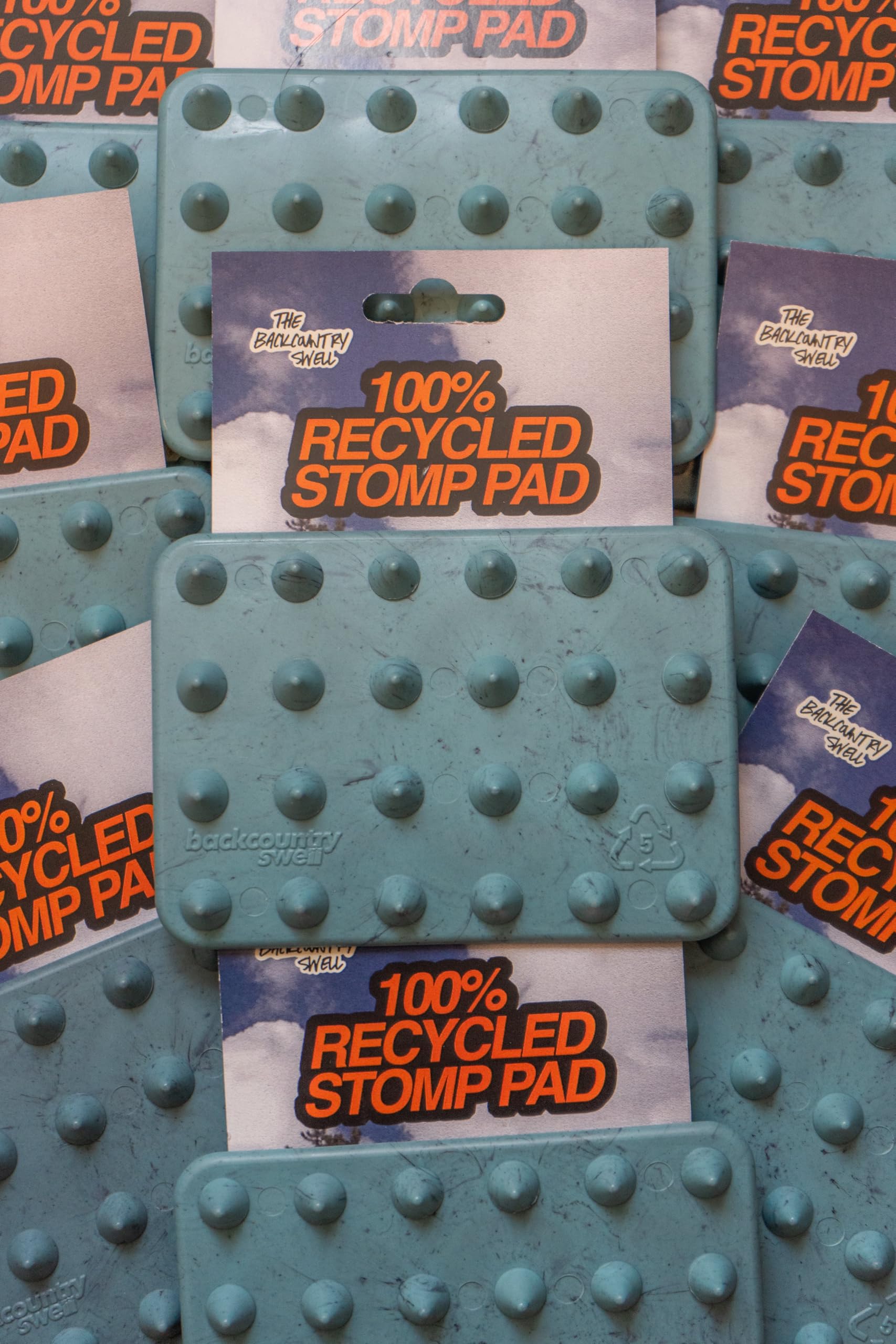 Eco-Friendly Snowboard Stomp Pad - 100% Recycled Plastic with Spike Grip for Maximum Traction | Perfect for Icy Slopes & Mountain Adventures