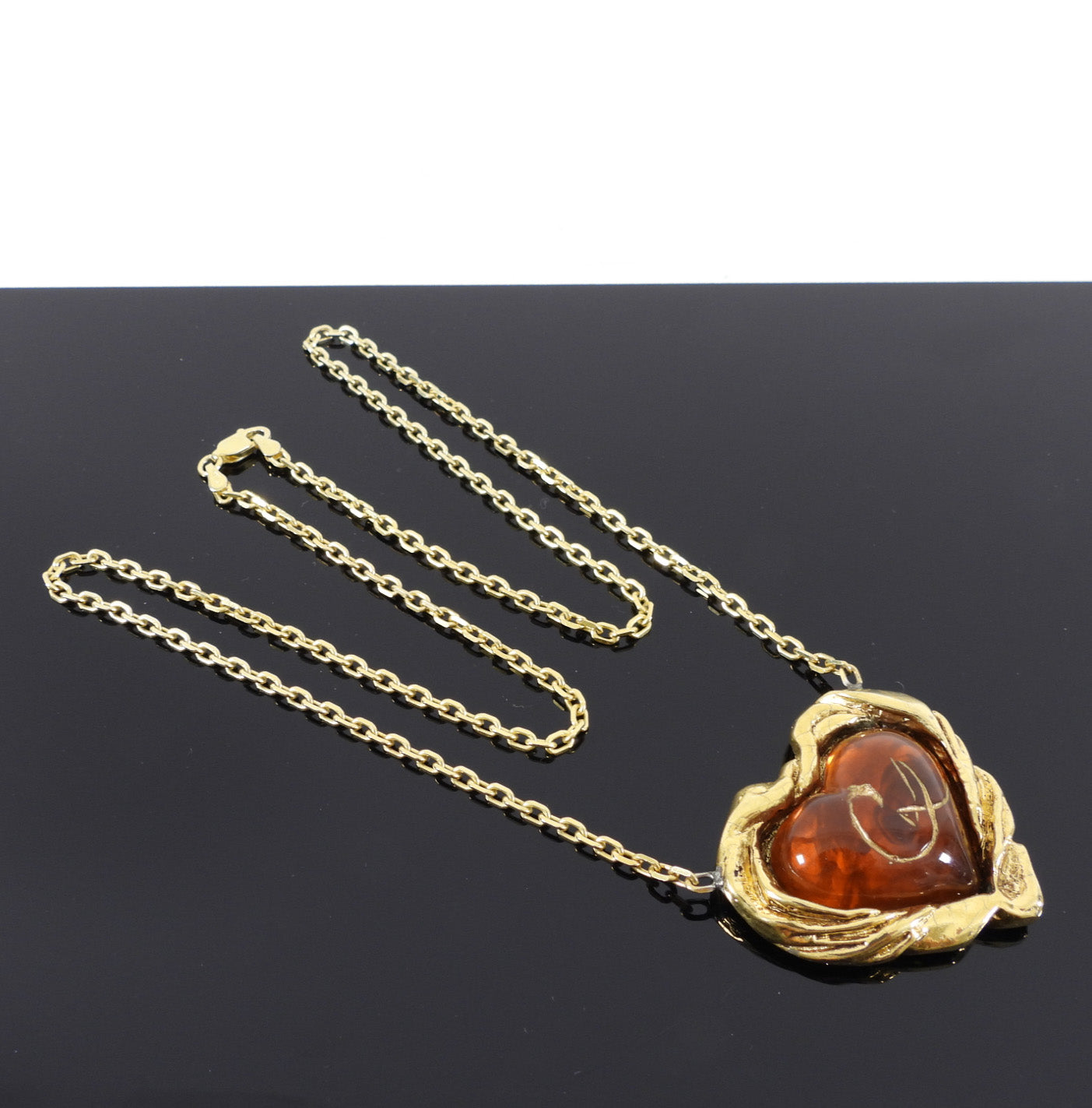 Vintage Christian Lacroix 1990s Resin Heart Pendant Necklace - Perfect for Retro Fashion, Gift Giving & Special Occasions