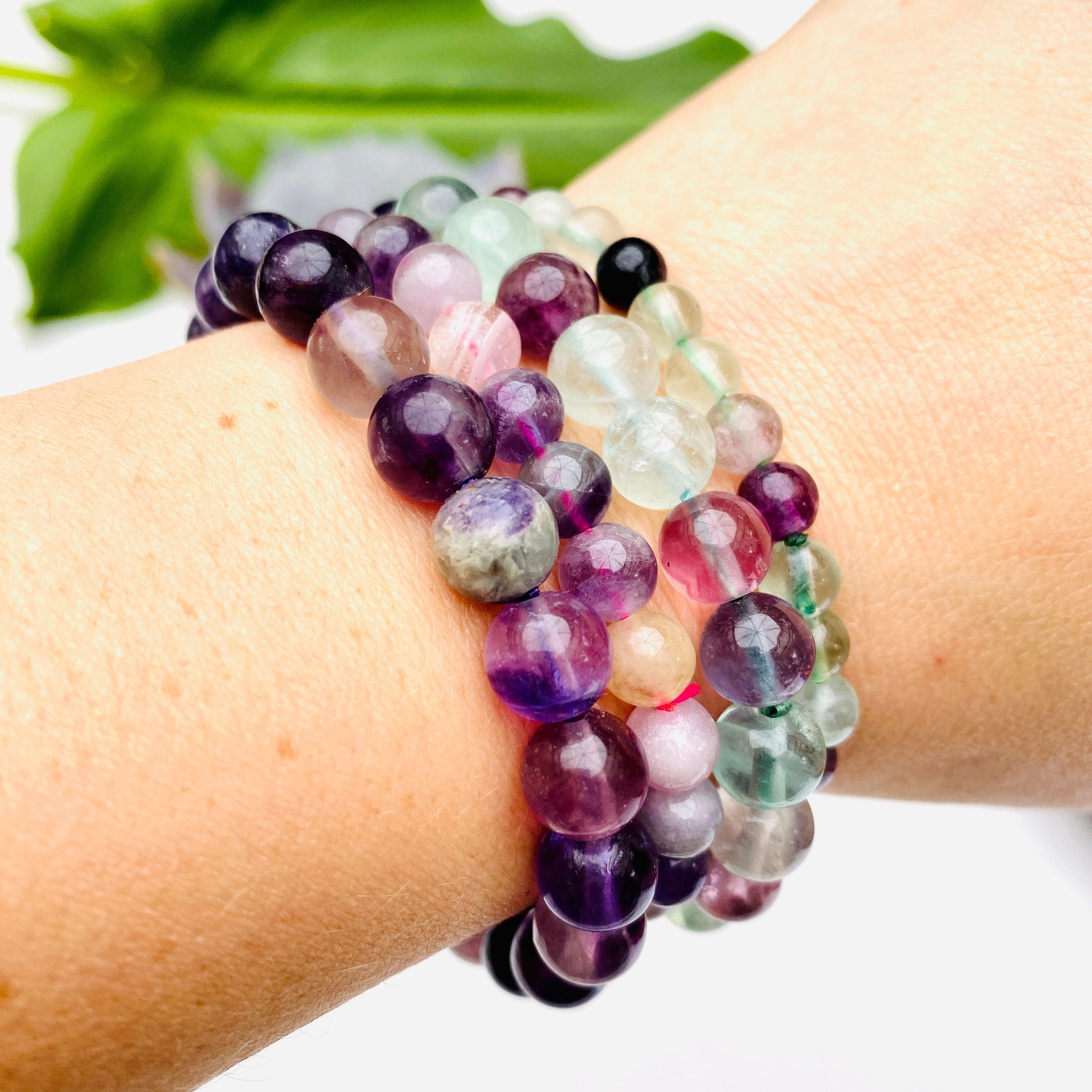 Natural Fluorite Gemstone Bracelet - Purple & Green Healing Crystal for Stress Relief & Positive Energy - Perfect for Meditation, Yoga & Spiritual Wellness