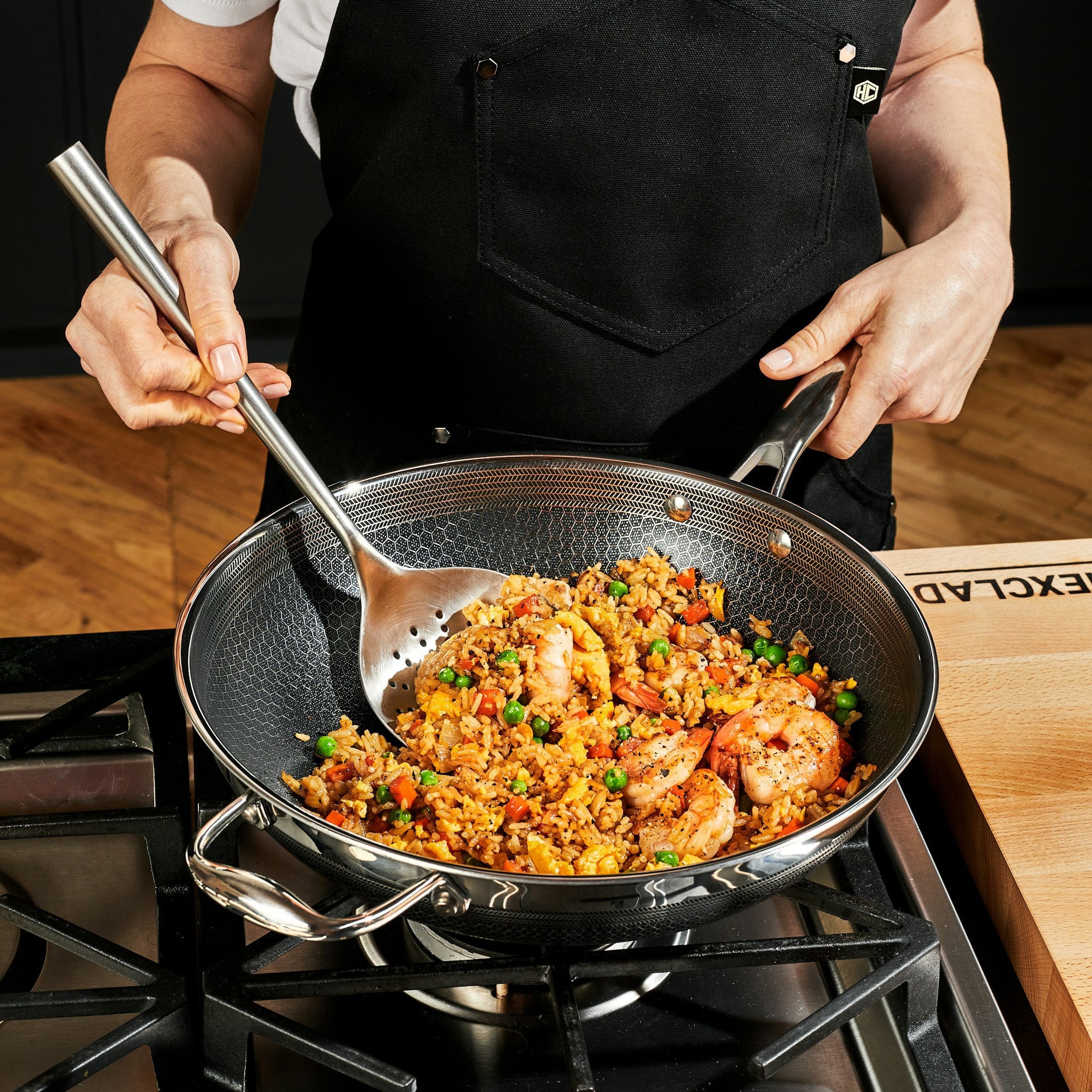 25cm Hybrid Wok Pan - Nonstick Carbon Steel Stir Fry Pan with Wooden Handle - Perfect for Asian Cooking, Stir Frying, Sautéing & Deep Frying - Ideal for Gas, Electric & Induction Stovetops