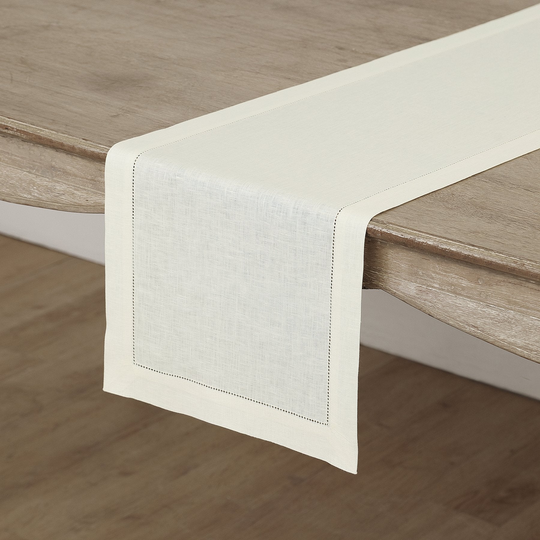 Elegant Classic Hemstitch Table Runner - Premium Linen Dining Decor for Weddings, Parties & Home Styling