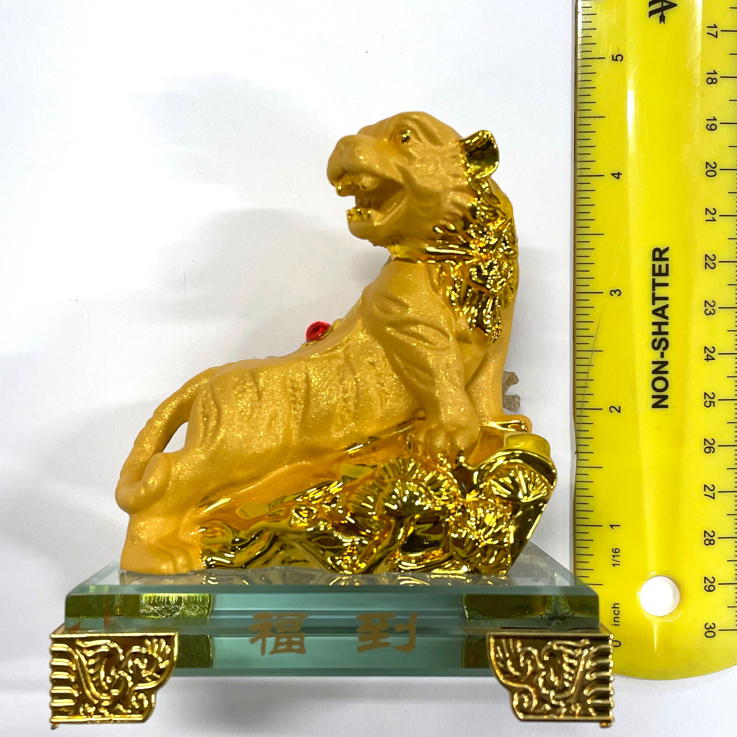 Chinese New Year Zodiac Glass Figurine - Tiger Collectible for Home Decor, Gift & Feng Shui | Perfect for Lunar New Year Celebrations, Office Display & Asian Culture Enthusiasts