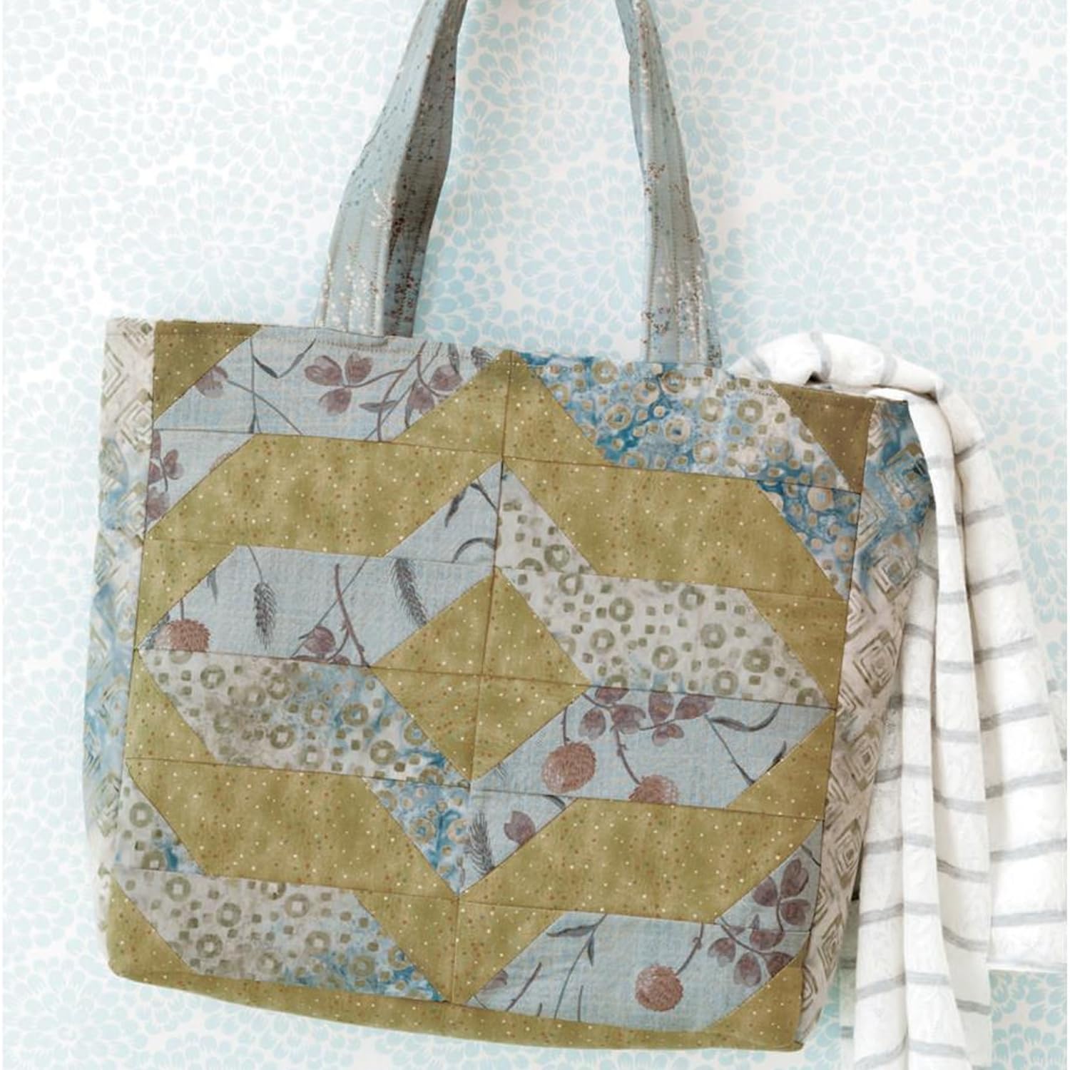 Leisure Arts Fat Quarter Fabric Bags - Premium Cotton Quilting Material for DIY Sewing Projects | Perfect for Quilting, Crafting & Home Decor