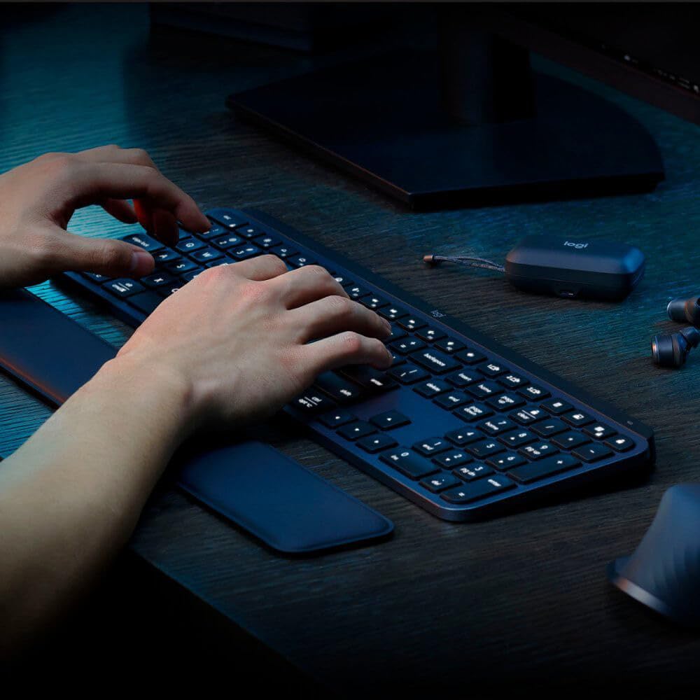 Logitech MX Keys S Combo Wireless Keyboard and Mouse Set with Palm Rest - Ergonomic Bluetooth Keyboard & Mouse for Office, Home, Gaming & Productivity Workstations
